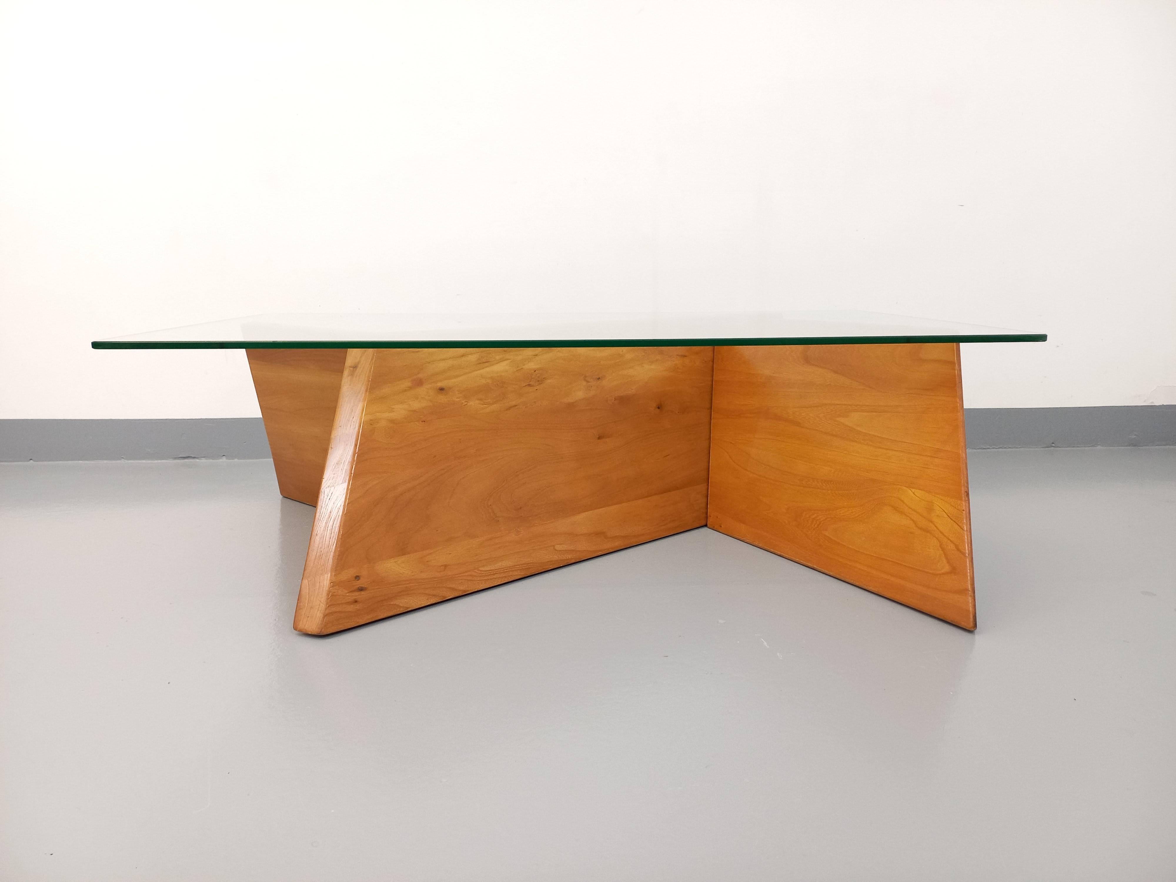 Rechteckiger Vintage-Tisch aus Massivholz und Verre aus den 80er Jahren im Angebot 3