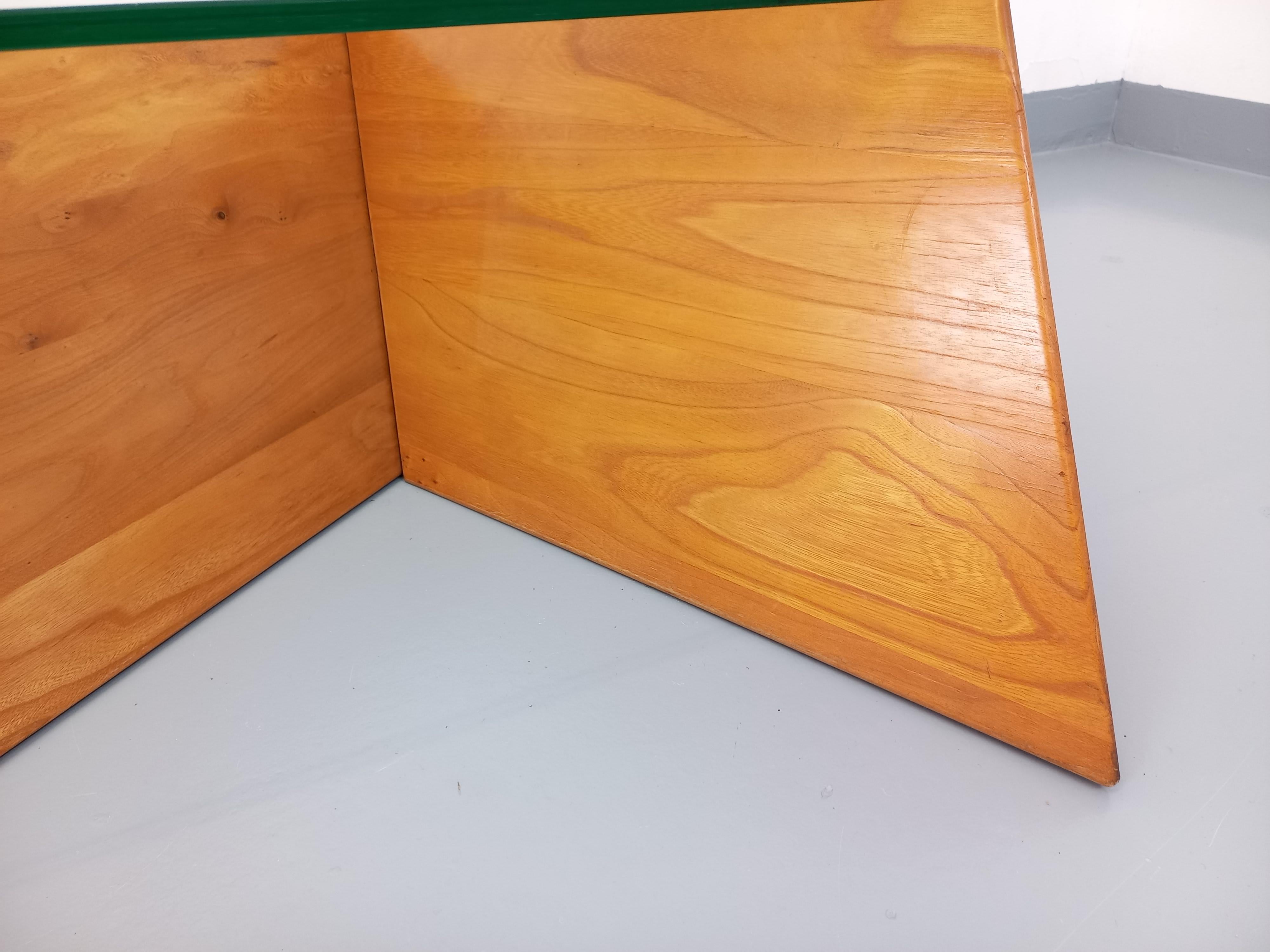 Rechteckiger Vintage-Tisch aus Massivholz und Verre aus den 80er Jahren im Zustand „Gut“ im Angebot in BESANÇON, FR
