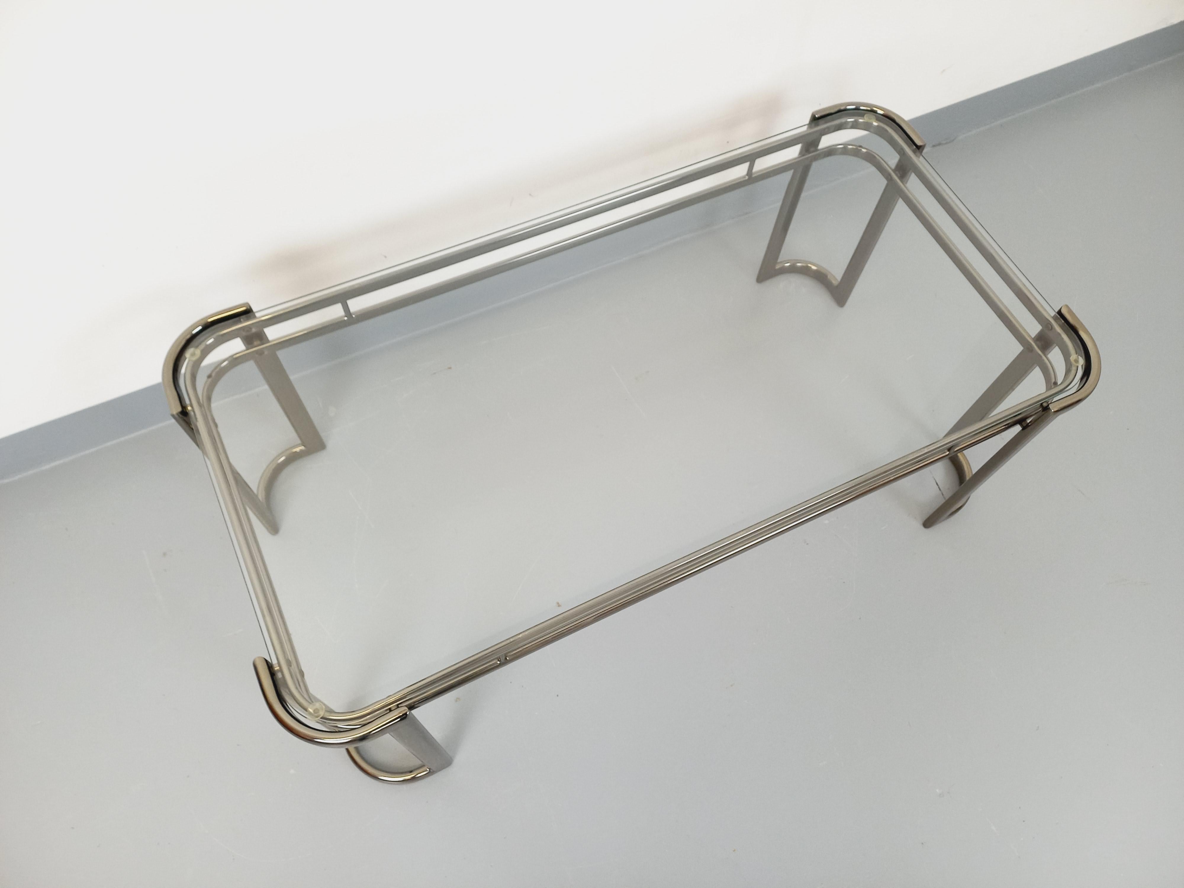 Table basse rectangulaire vintage italienne Morex en verre transparent et métal en vente 6