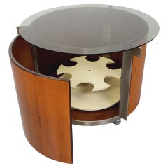 Vintage Table basse ronde italienne bar pivotant de Eugenio Gerli pour Tecno, en teck