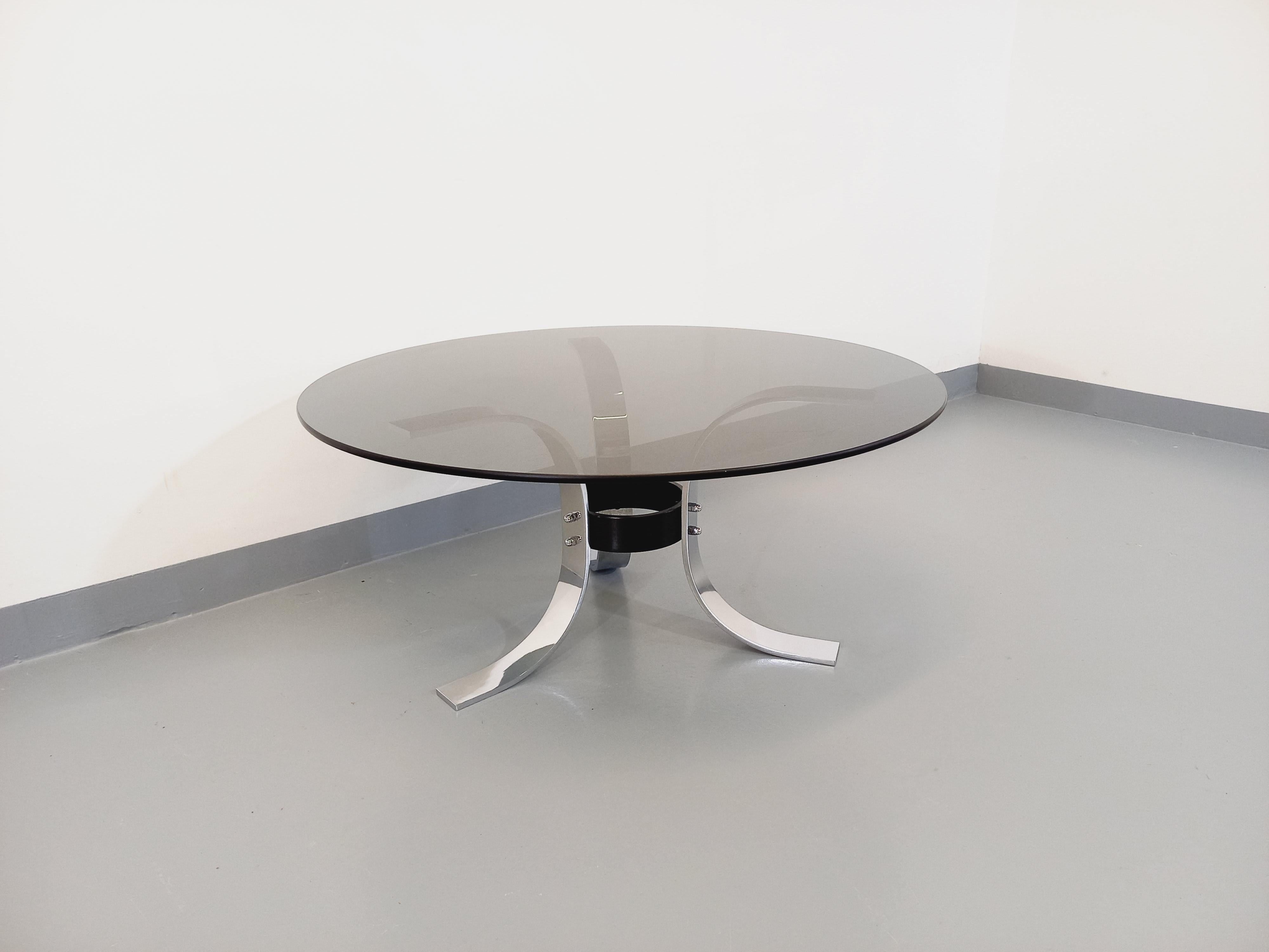 Mid-Century Modern Table basse ronde vintage en verre, métal chromé et métal noir style A Space
