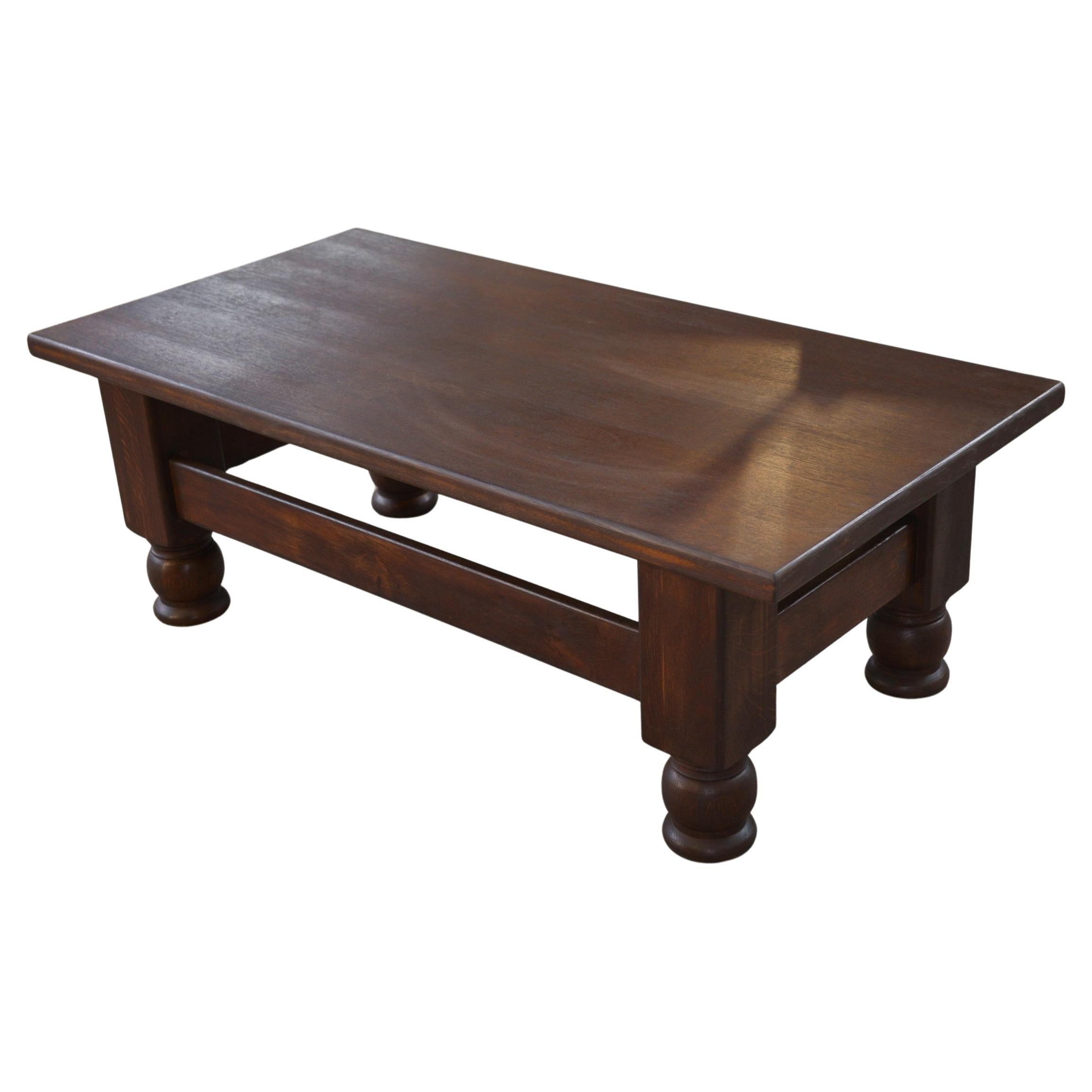 Rustikaler Tisch aus Holz 1960 im Angebot