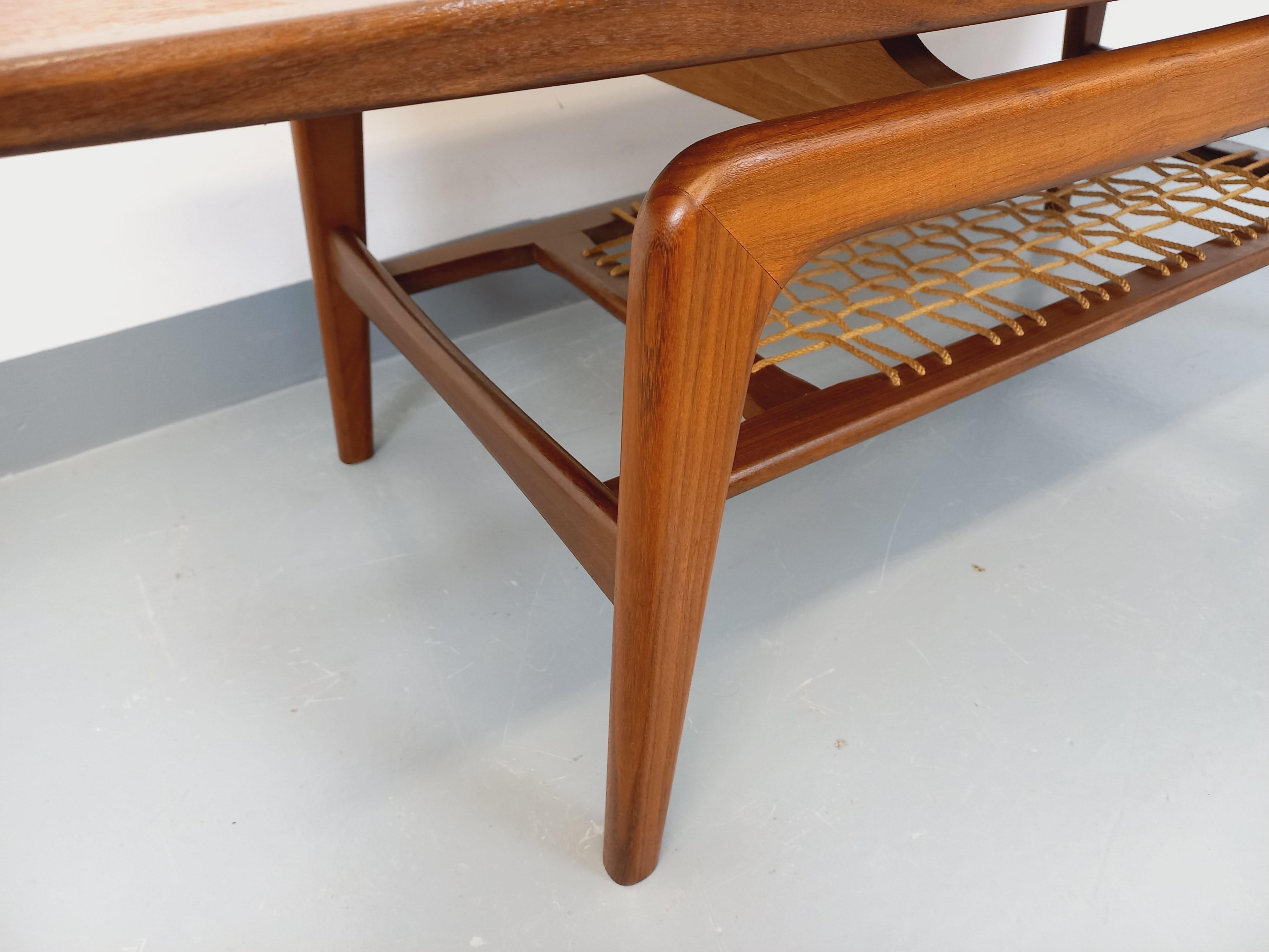 Table basse scandinave en teck et corde d'Arne Hovmand Olsen pour Samcom 2