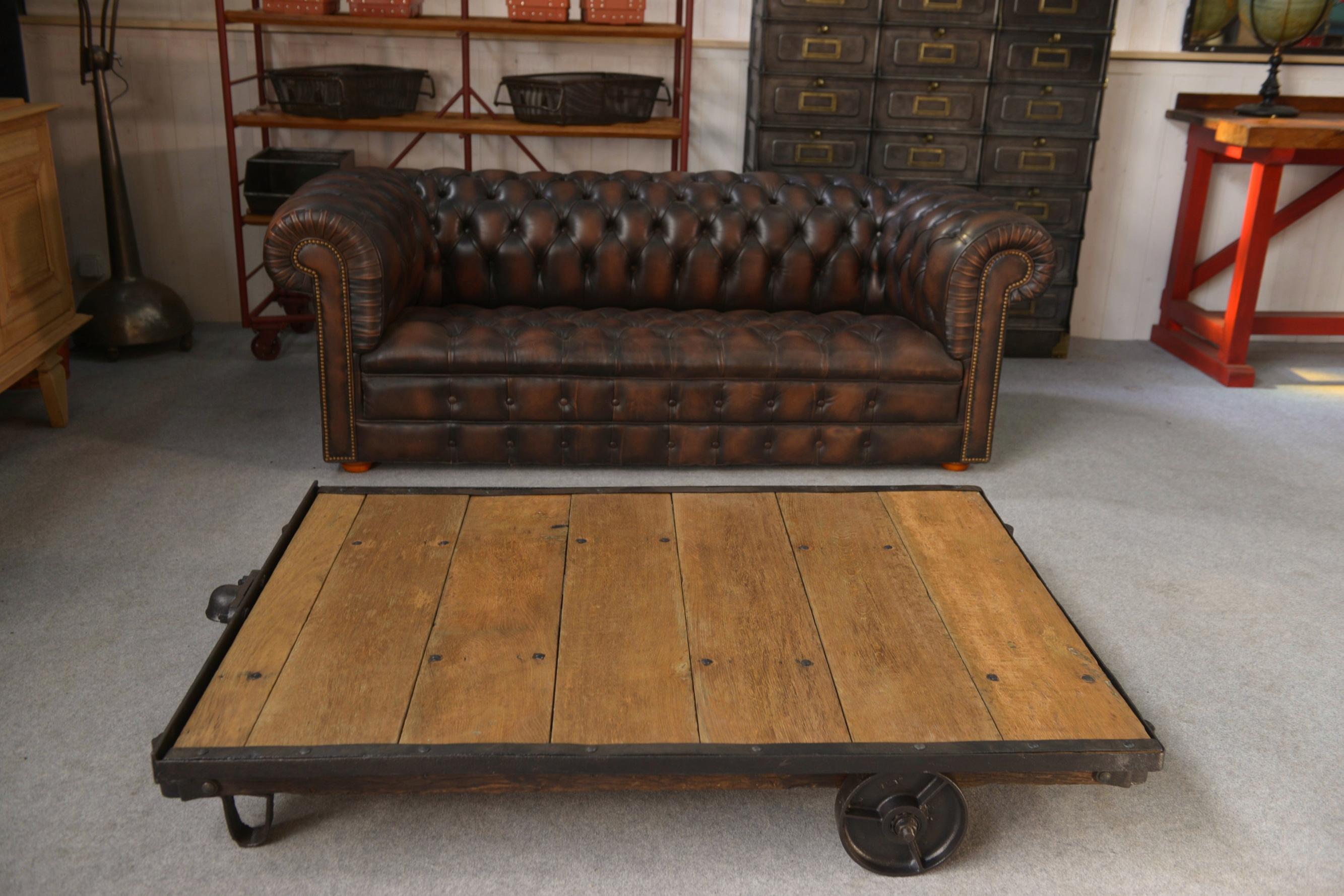 Table basse SNCF estampillée Paris Francés en venta