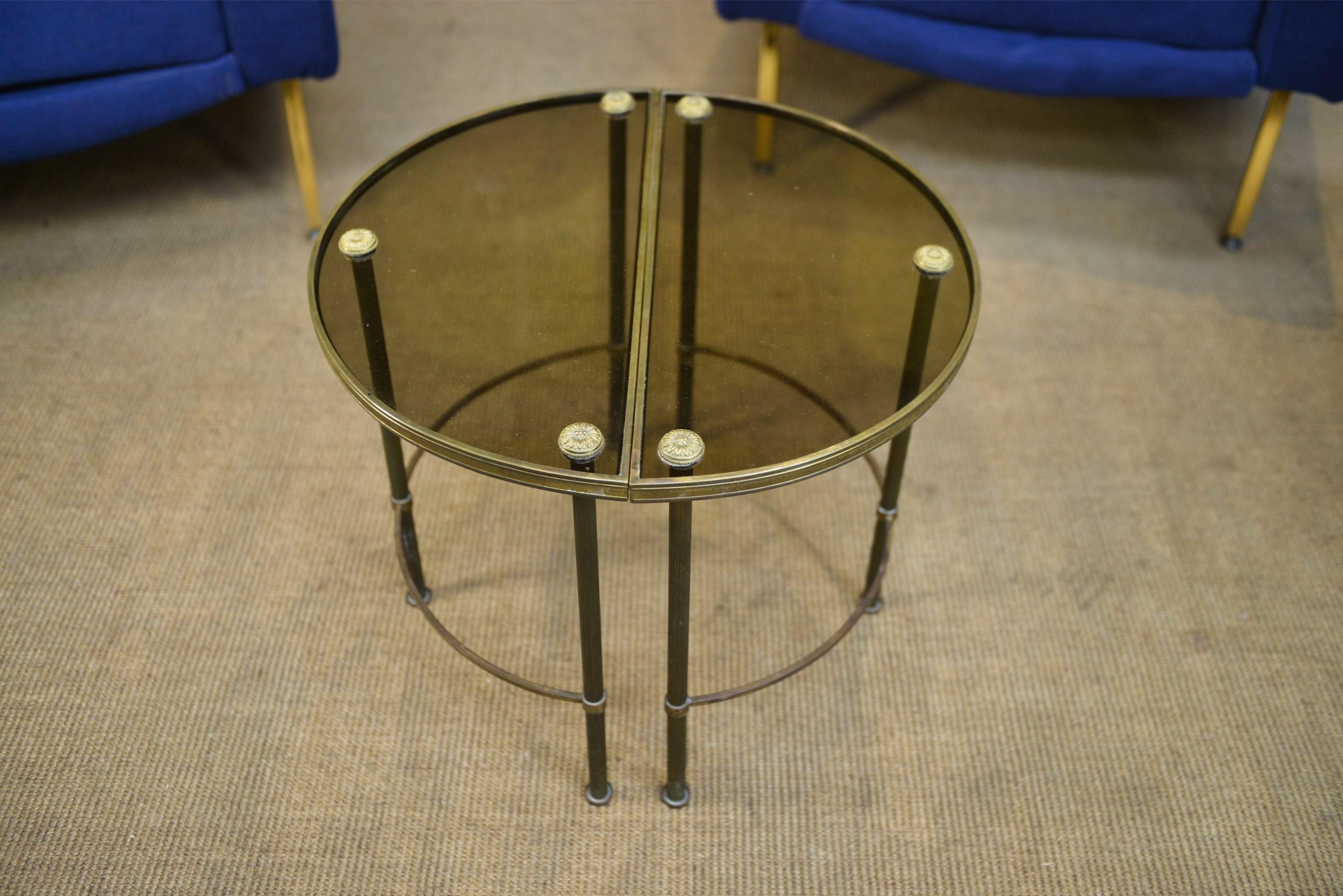 Table Basse Tripartite en Laiton et Verre par Maison Bagues, France, 1960s For Sale 8