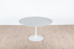 Table basse tulipe Eero Saarinen, Knoll international