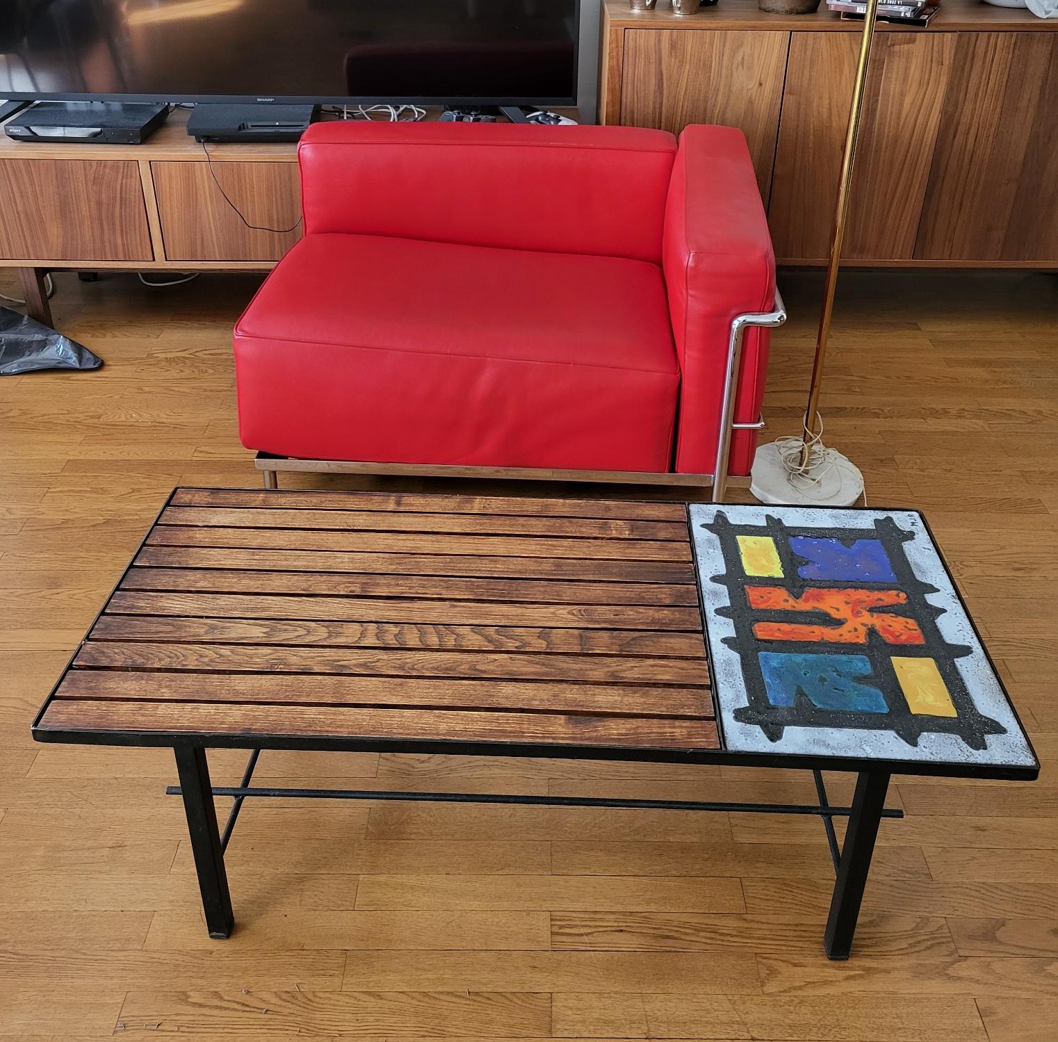 Français Table basse Vallauris Madoura Jouver en bois , céramique France Côte-d'Azur 1960 en vente