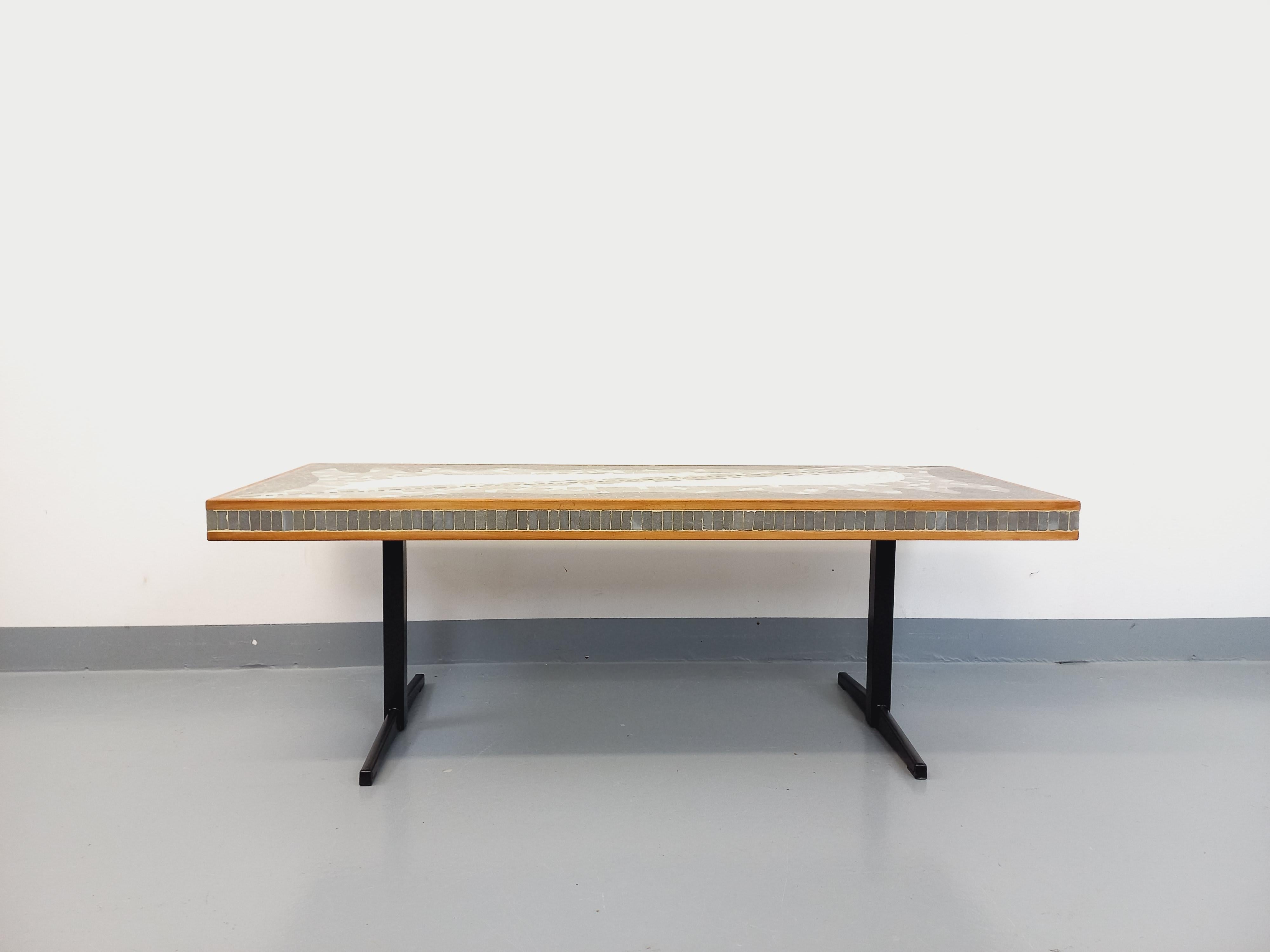 Table basse vintage Berthold Müller en mosaïque, bois et métal des années 50 60 3