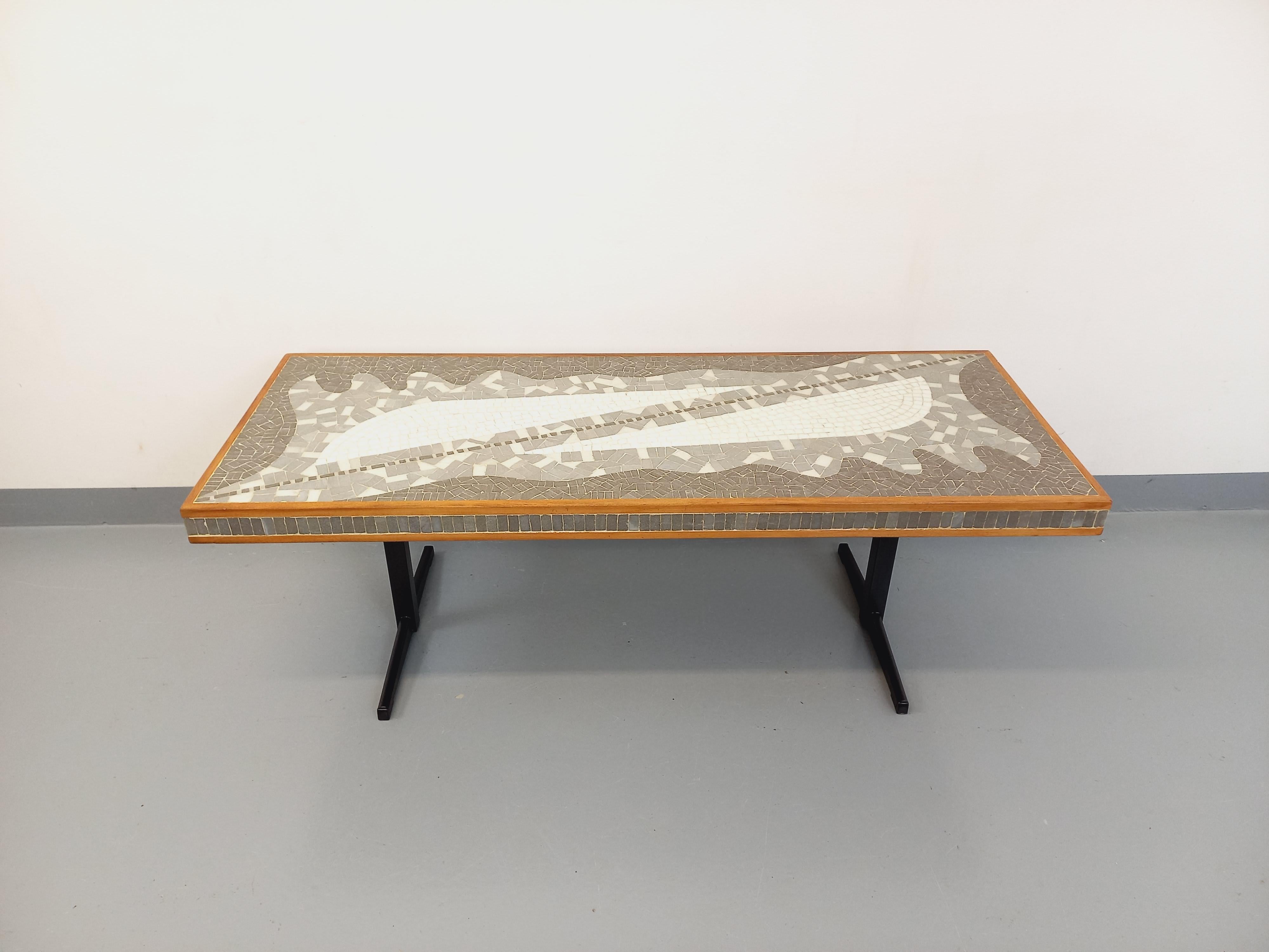 Table basse vintage Berthold Müller en mosaïque, bois et métal des années 50 60 2