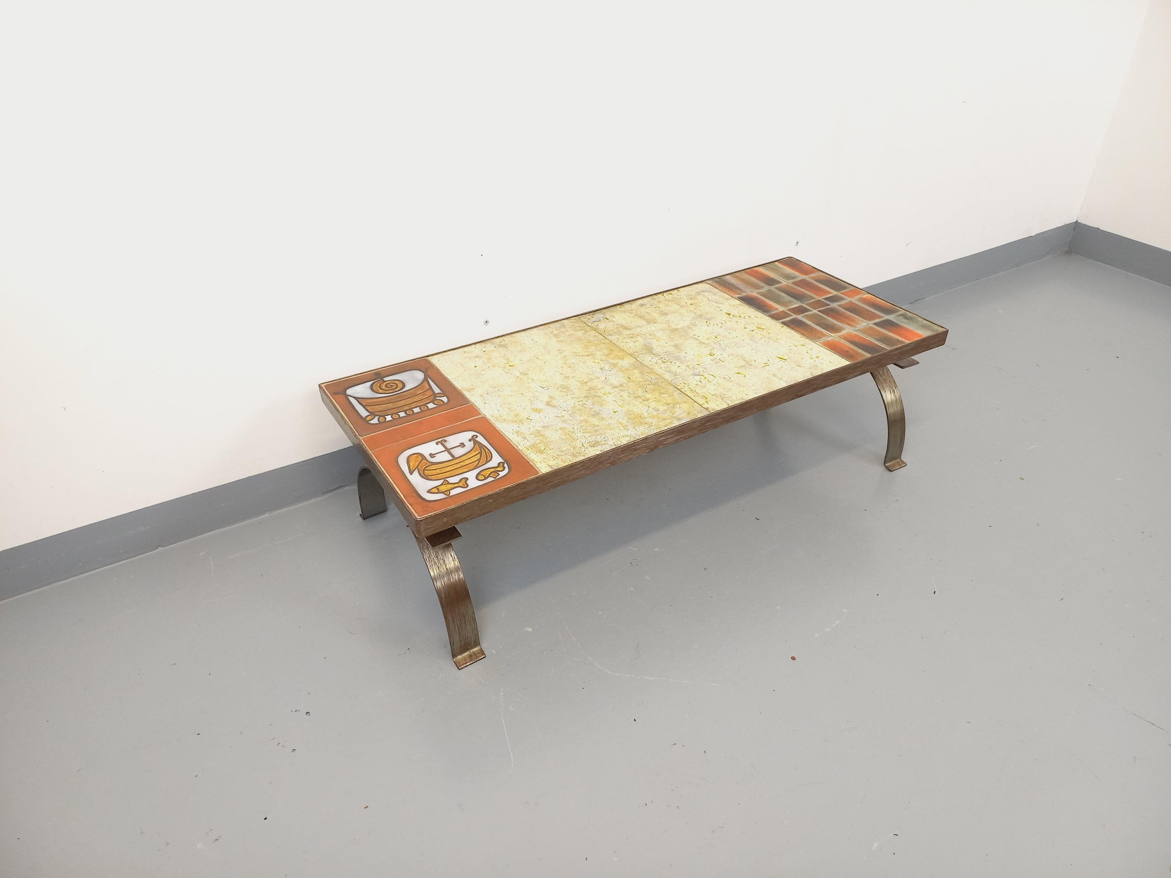 Table basse vintage de Jean Gregorieff pour Roche Bobois en céramique et acier en vente 8