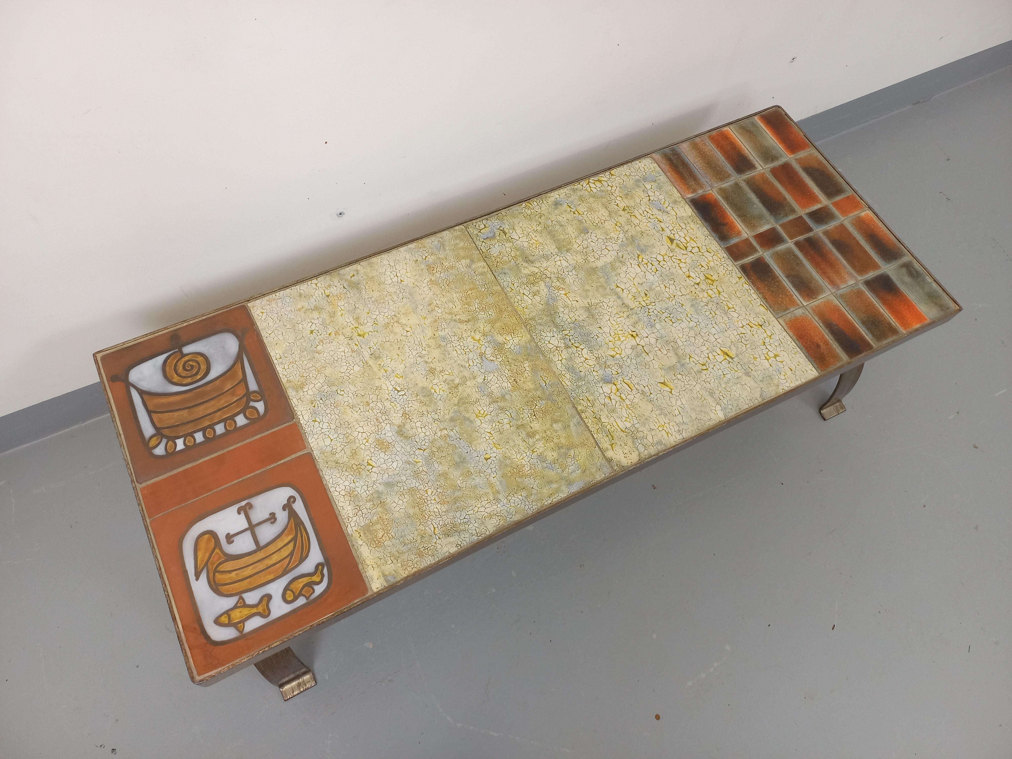 Fin du 20e siècle Table basse vintage de Jean Gregorieff pour Roche Bobois en céramique et acier en vente