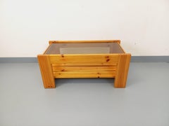 Table basse vintage en pin et verre fumé des années 70 80