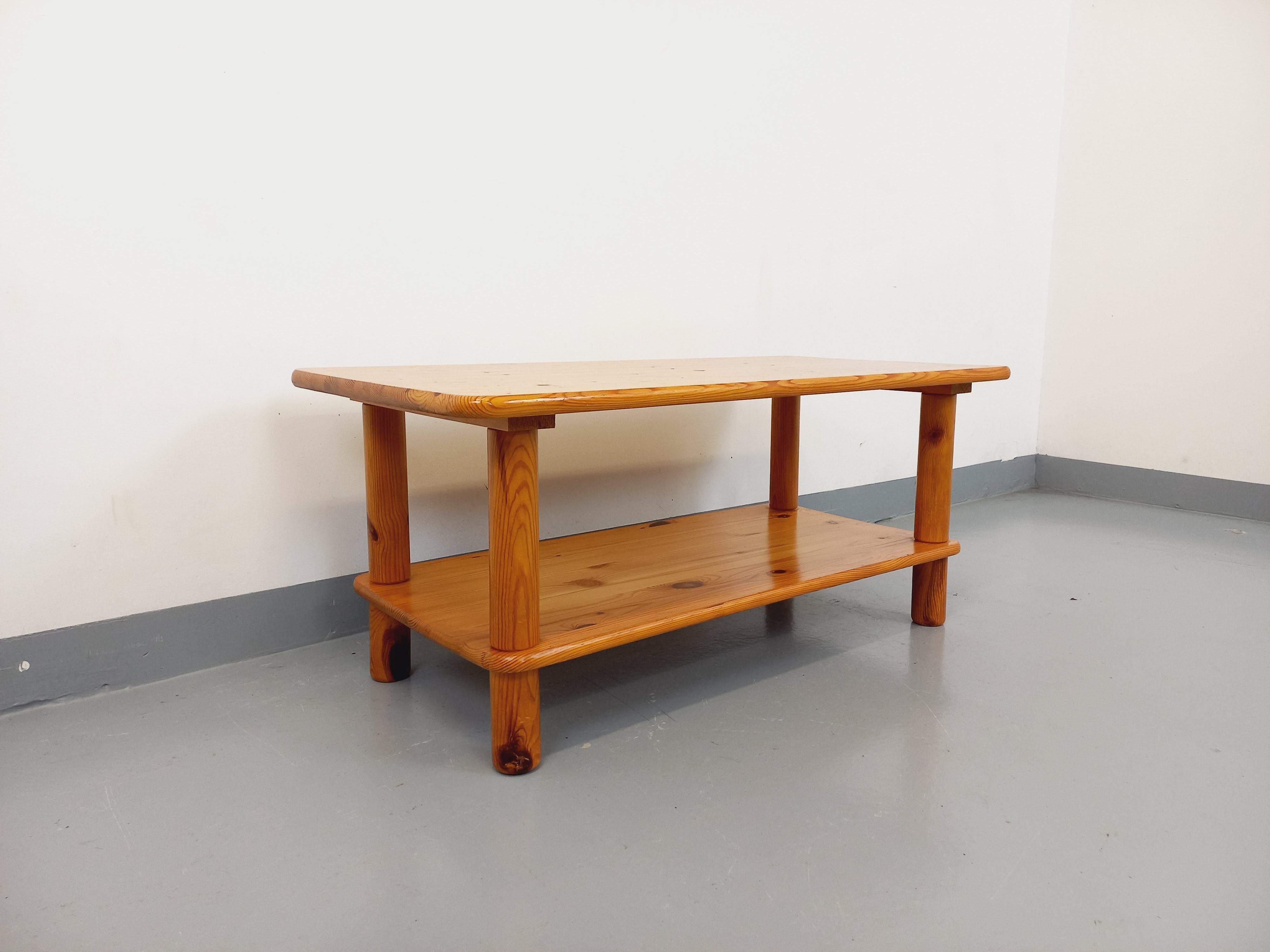 Fin du 20e siècle Table basse vintage en pin massif des années 70 80 en vente