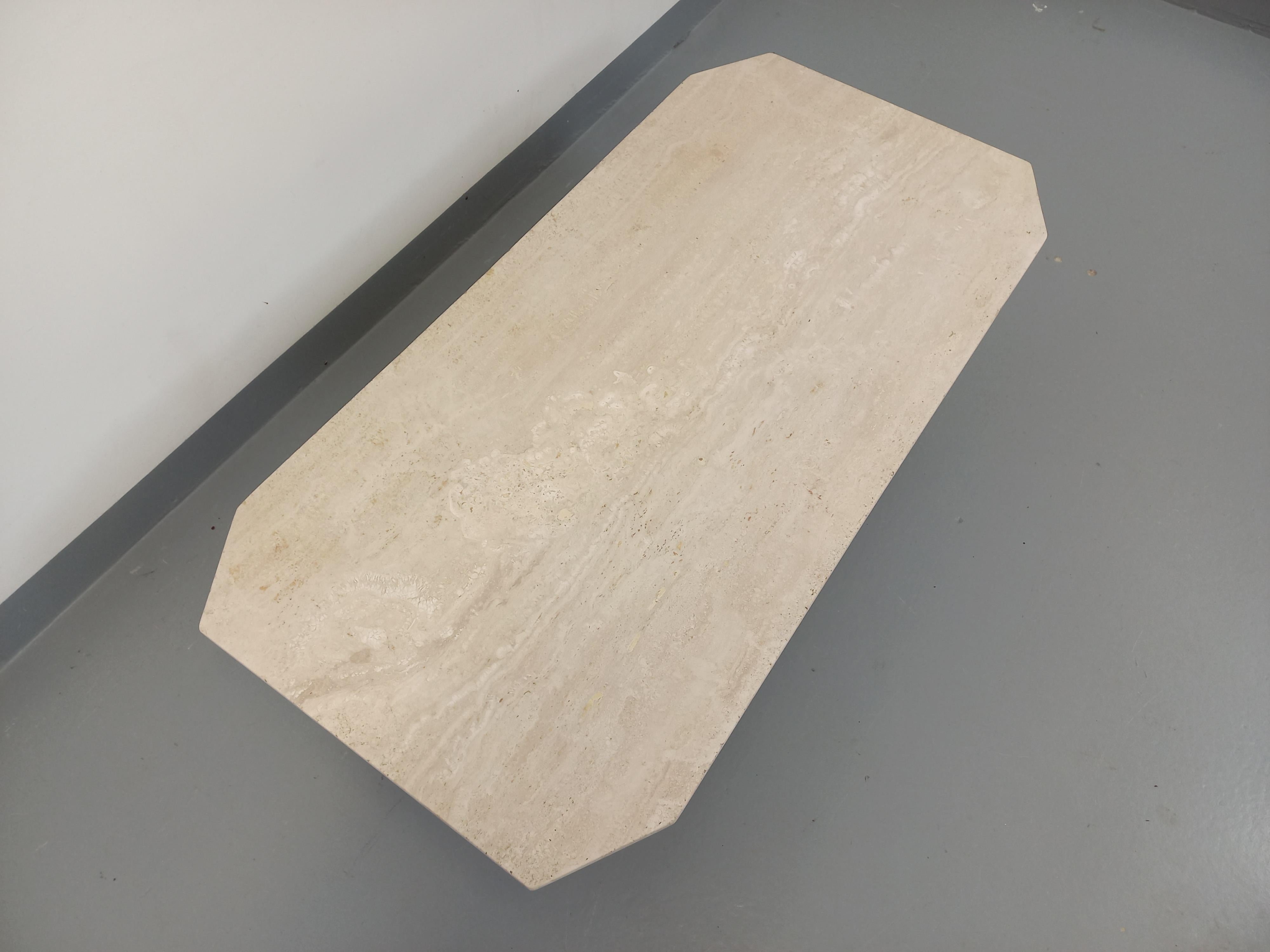 Table basse vintage en travertin des années 70 80 en Bueno estado para la venta en BESANÇON, FR