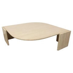 Table basse vintage Roche Bobois en travertin des années 70