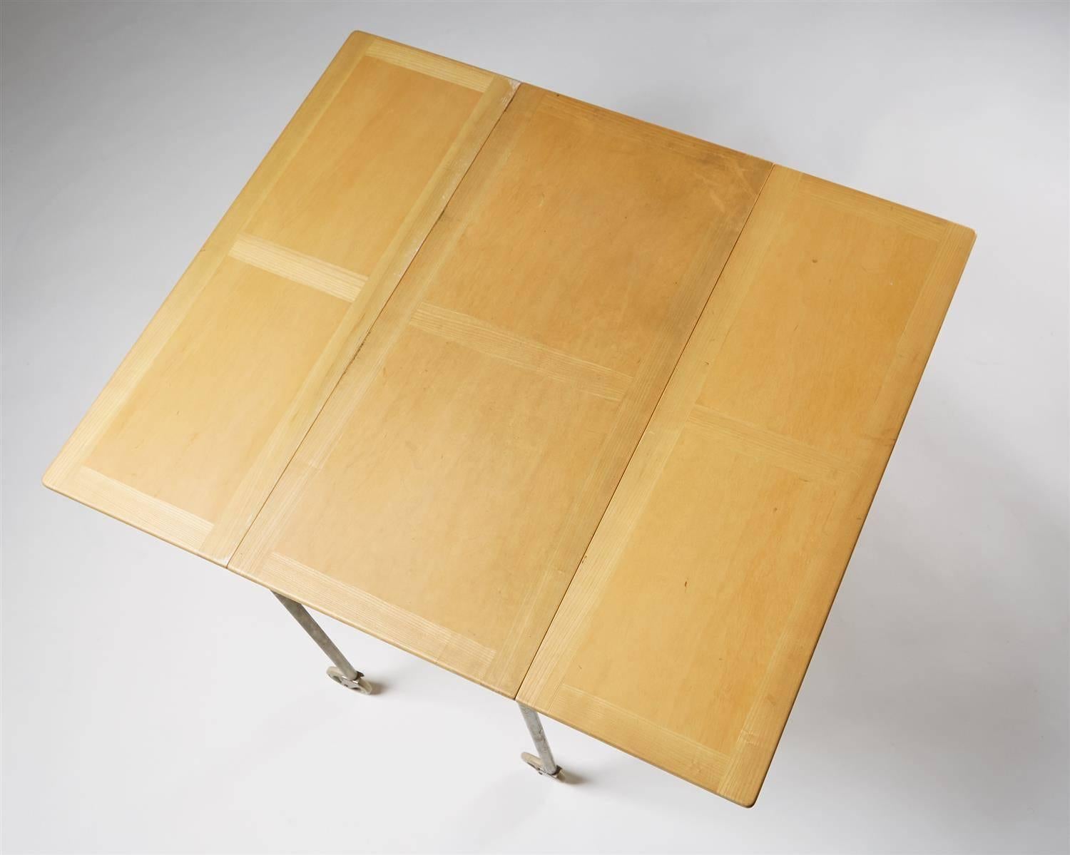 Table, Berit. Designed by Bruno Mathsson for Mathsson International
Sweden, 1960s.