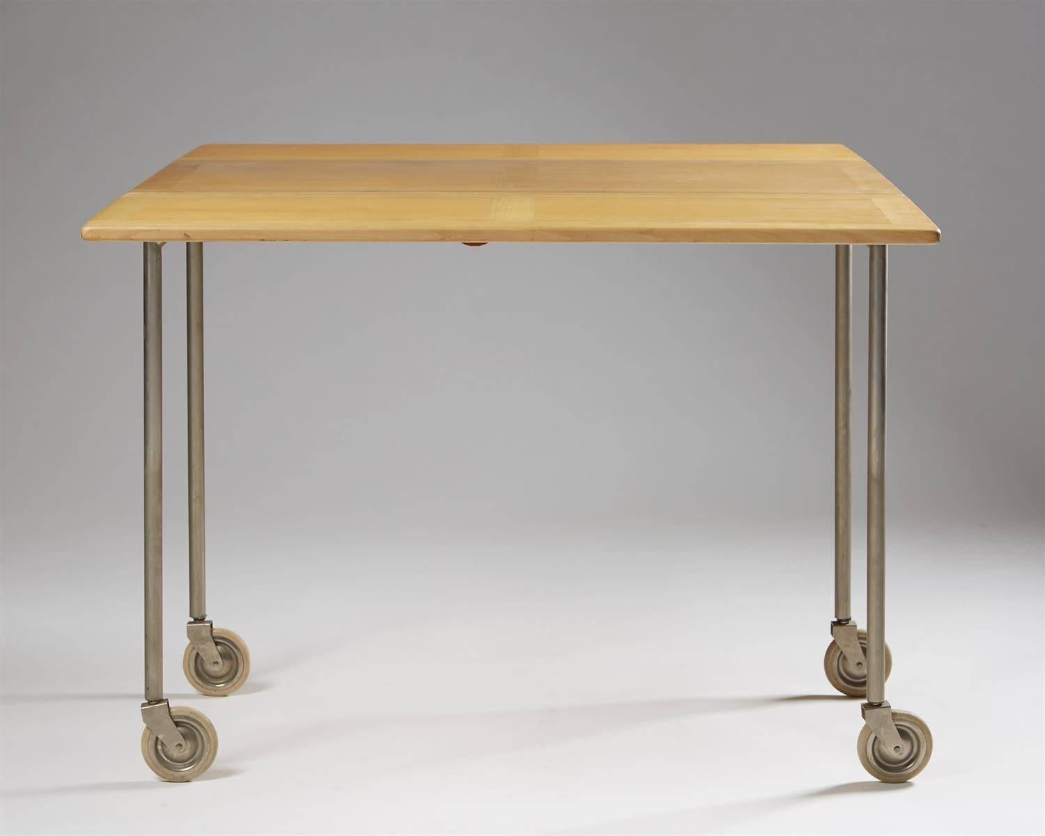 Swedish Table, Berit, Designed by Bruno Mathsson for Mathsson International