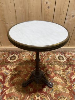 Table - Gueridon de bistrot en imitation marbre