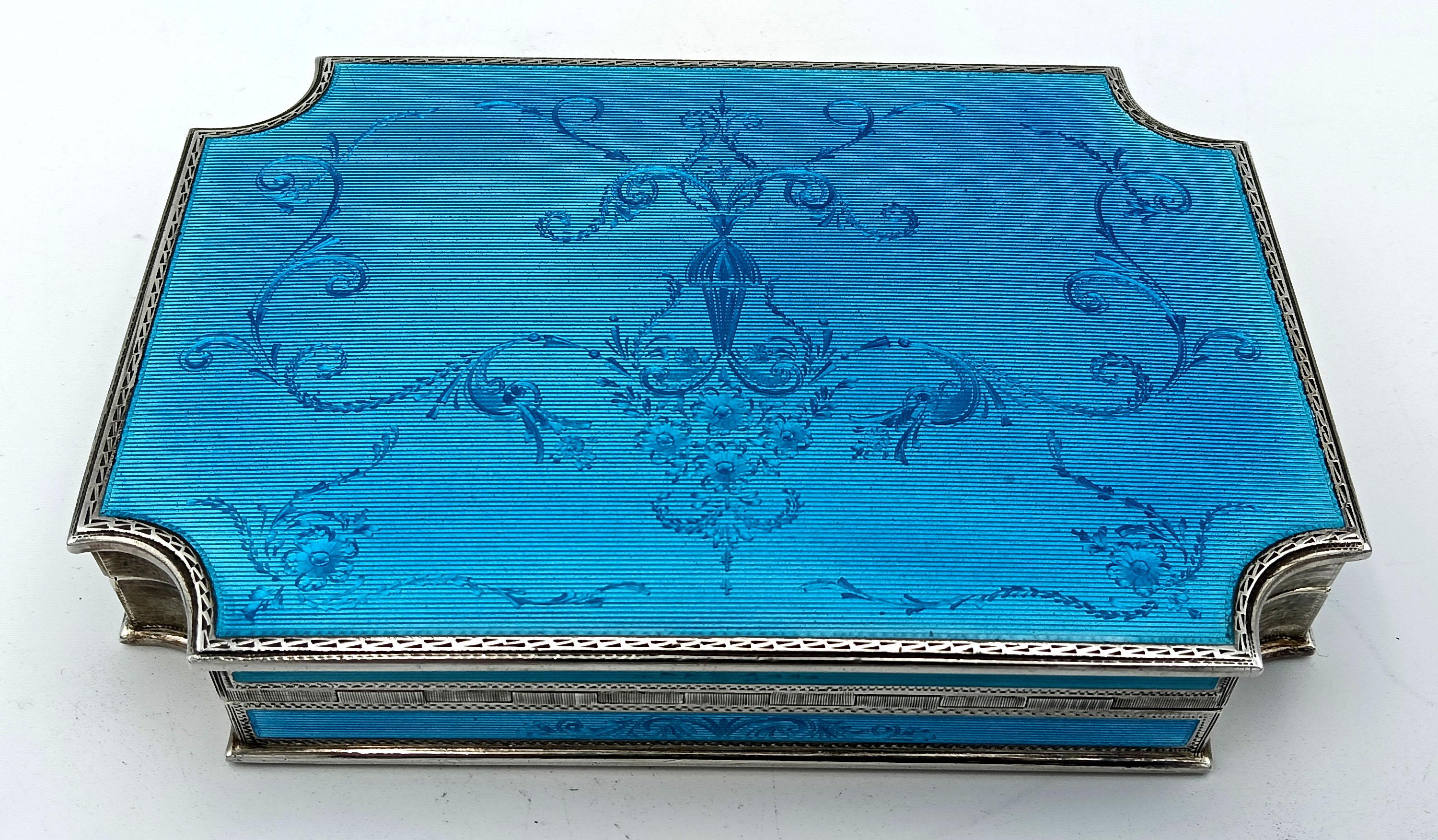 Table box concave corners enamel sterling silver Salimbeni For Sale 2