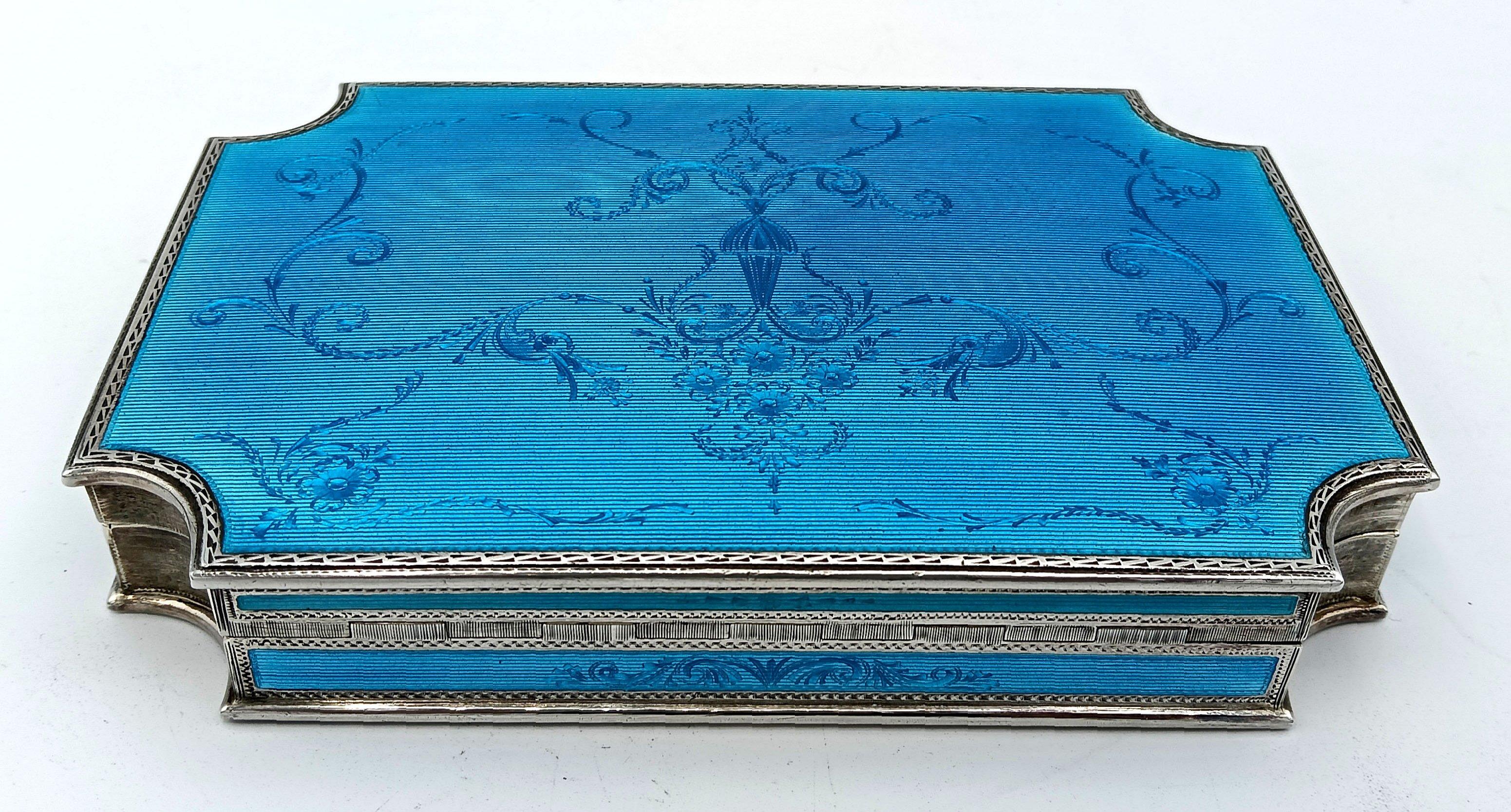 Table box concave corners enamel sterling silver Salimbeni For Sale 3