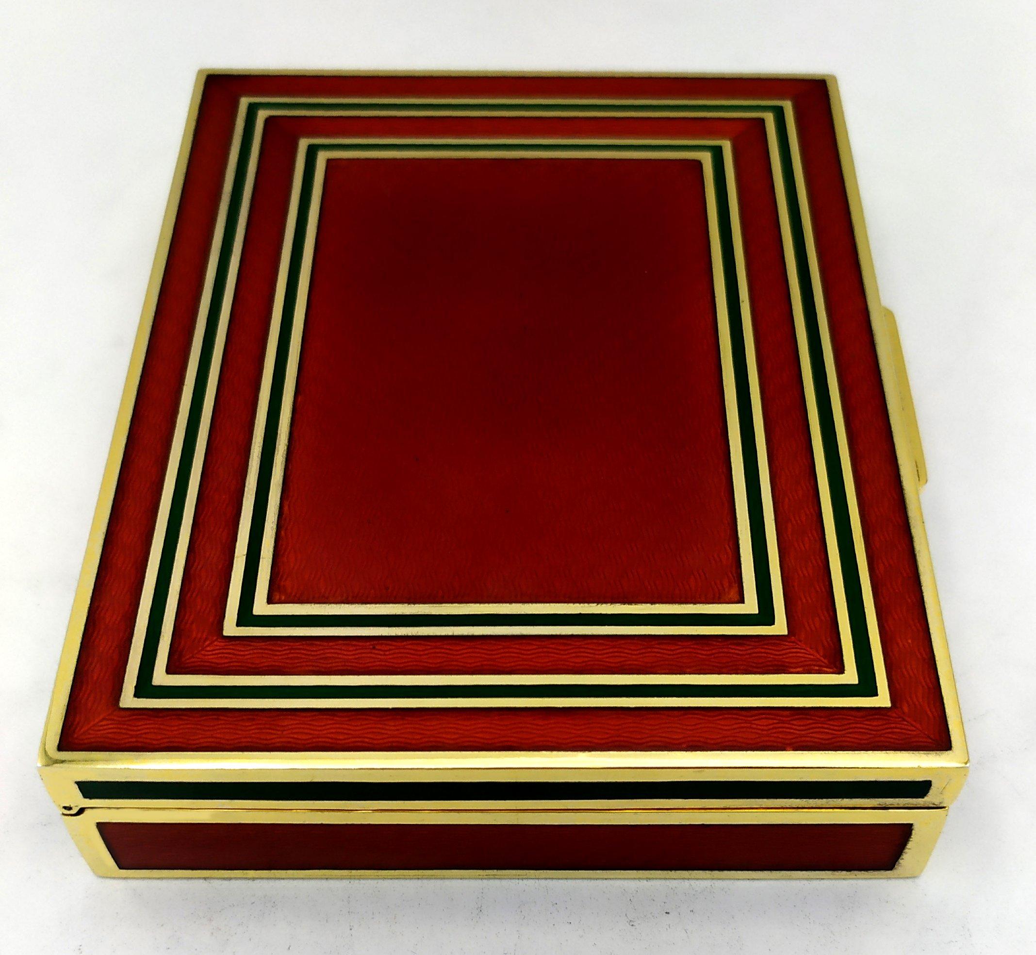 Caja de mesa Esmalte bicolor rojo rubí y verde esmeralda Salimbeni. Siglo XXI y contemporáneo en venta