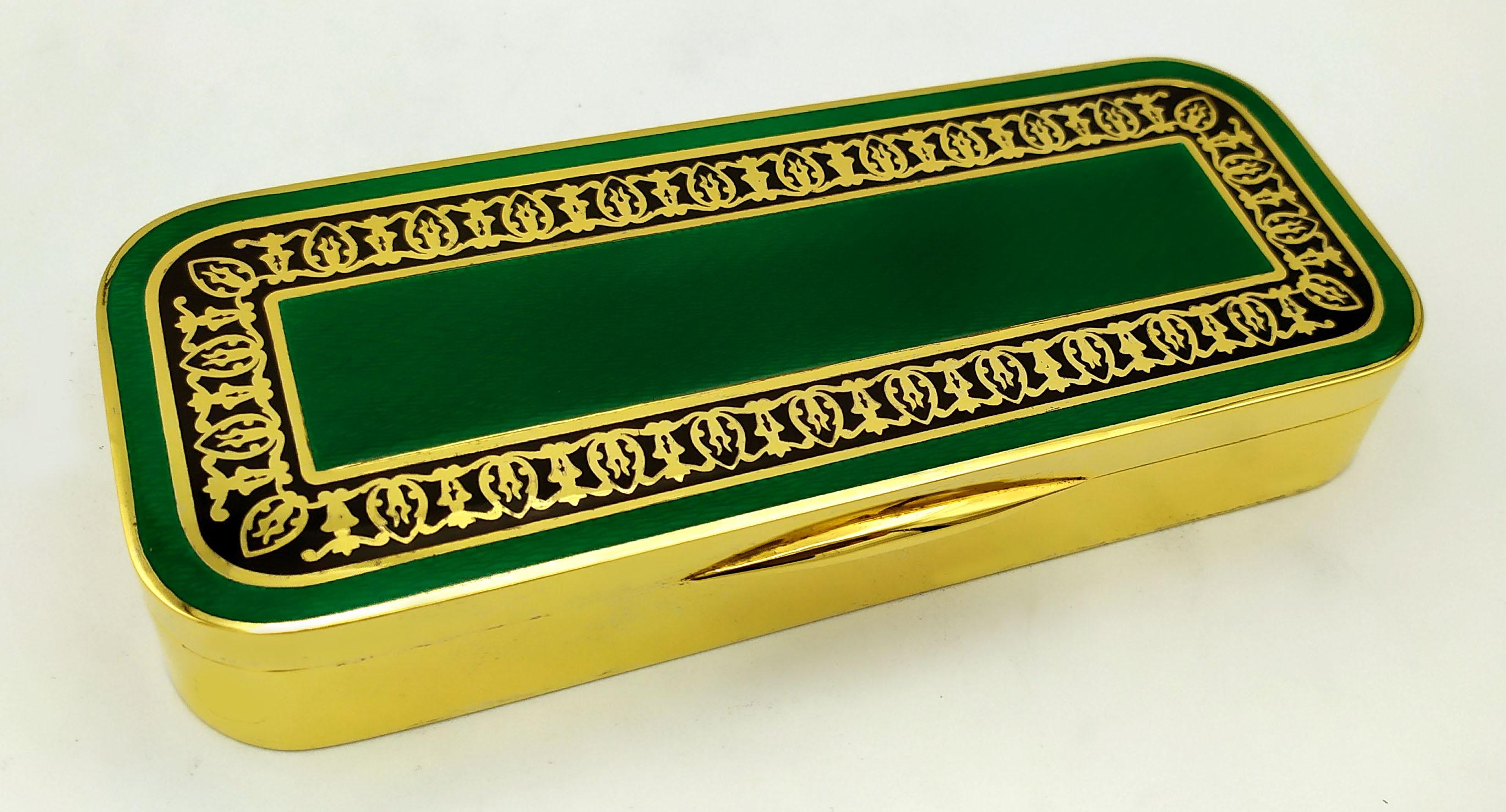 Rectangular box with rounded corners in 925/1000 sterling silver gold plated with translucent fired enamel on guillochè with hand-engraved and enamelled Arab-style ornament. Dimensions cm. 7 x 17 x 2.5. Weight gr. 440. Designed by Giorgio Salimbeni