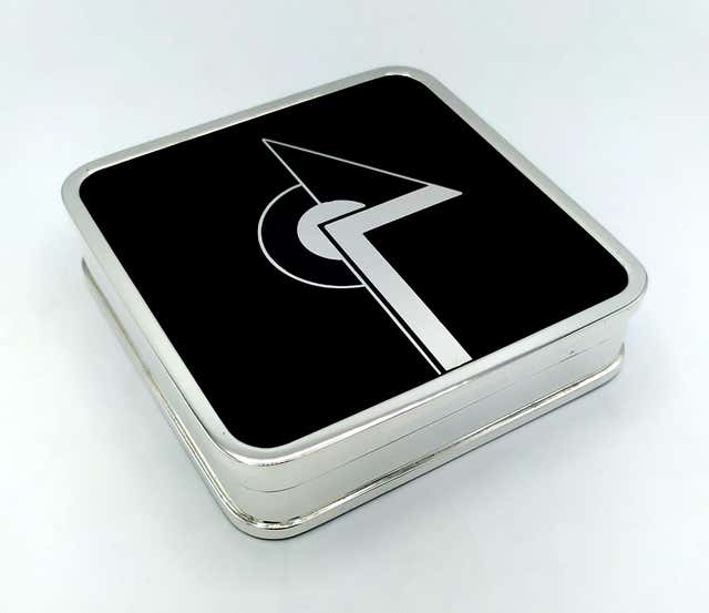 Silver Cartier Lighter - 14 For Sale on 1stDibs | cartier lighter ...