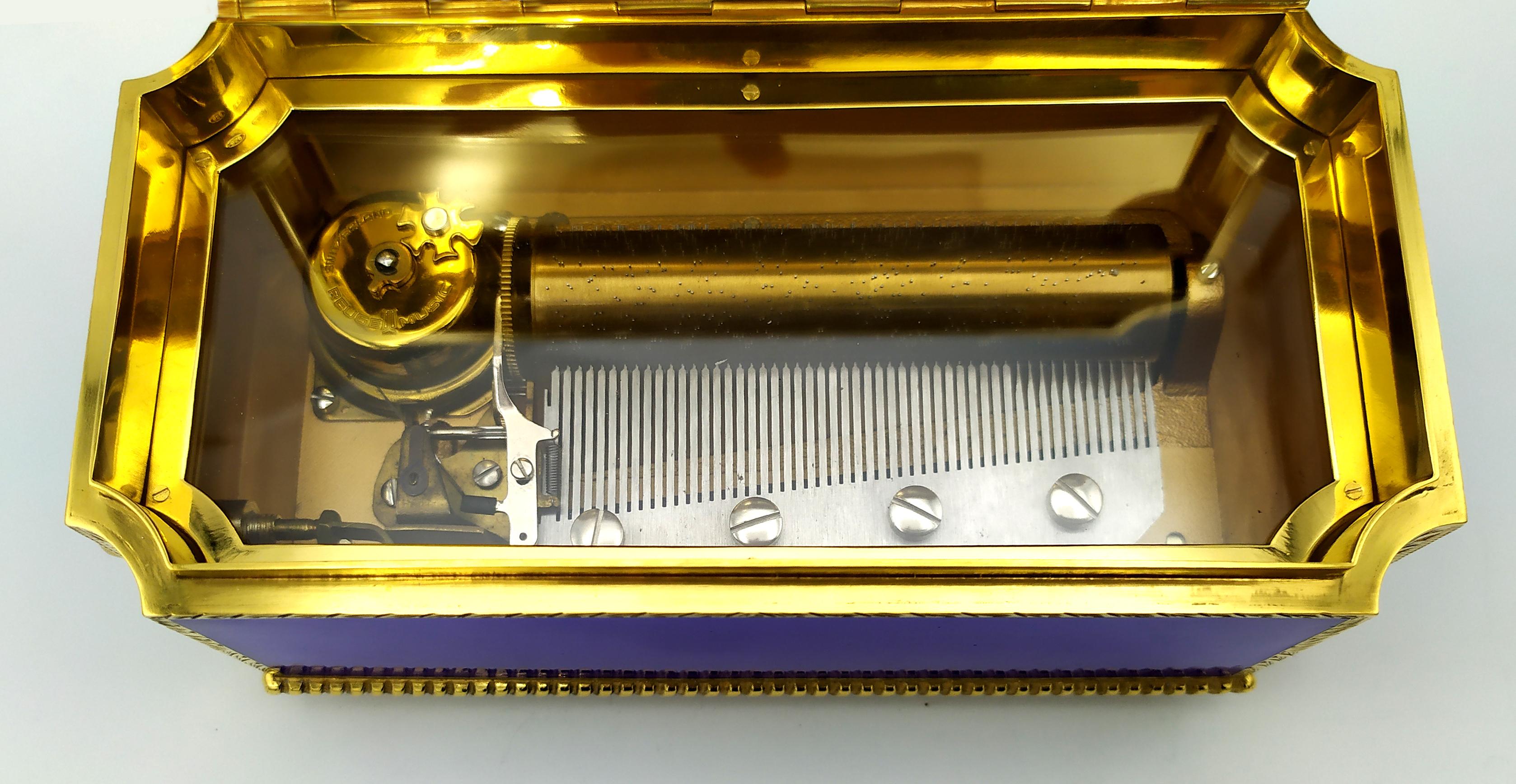 Enameled Table Box mechanical musical movement and miniature fired enamel Salimbeni For Sale