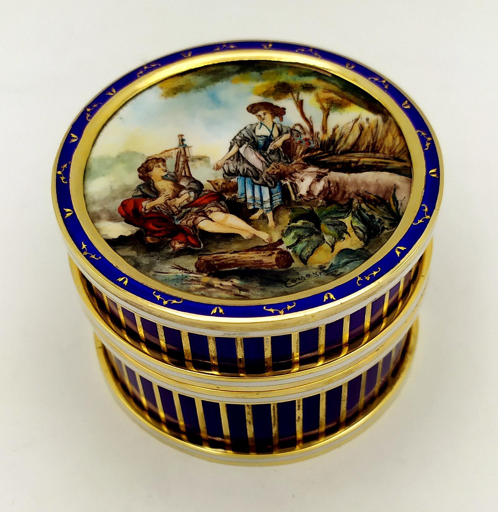 Caja de mesa paillones de oro puro y esmalte cocido miniatura Salimbeni Italiano en venta