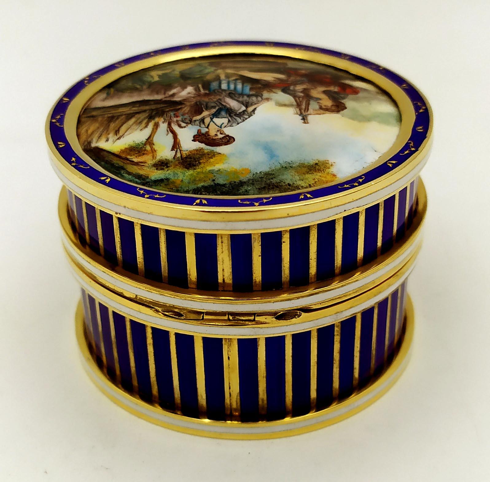 Caja de mesa paillones de oro puro y esmalte cocido miniatura Salimbeni Esmaltado en venta