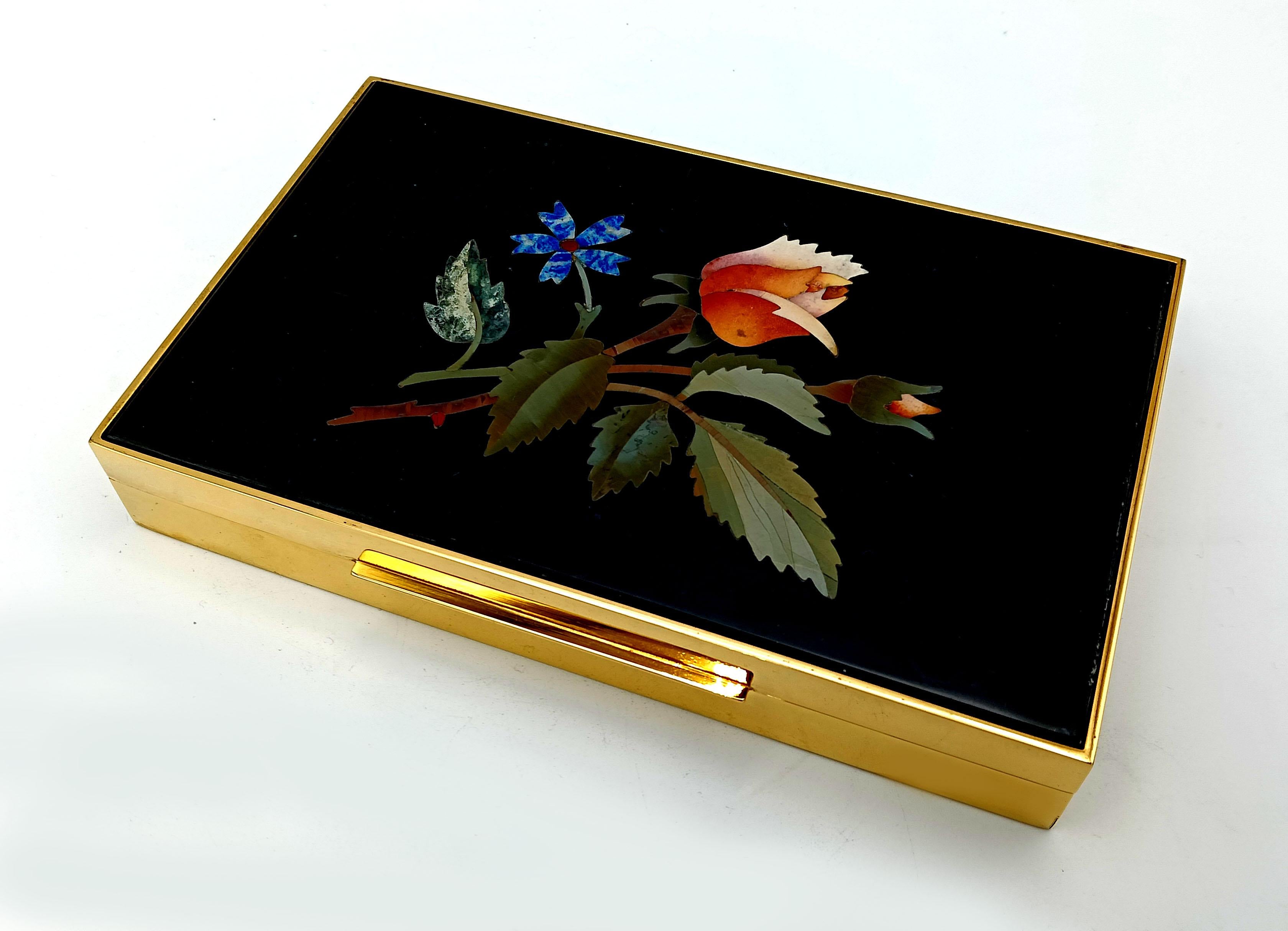 Table box sterling silver fine floral mosaic “commesso fiorentino” Salimbeni In Excellent Condition For Sale In Firenze, FI