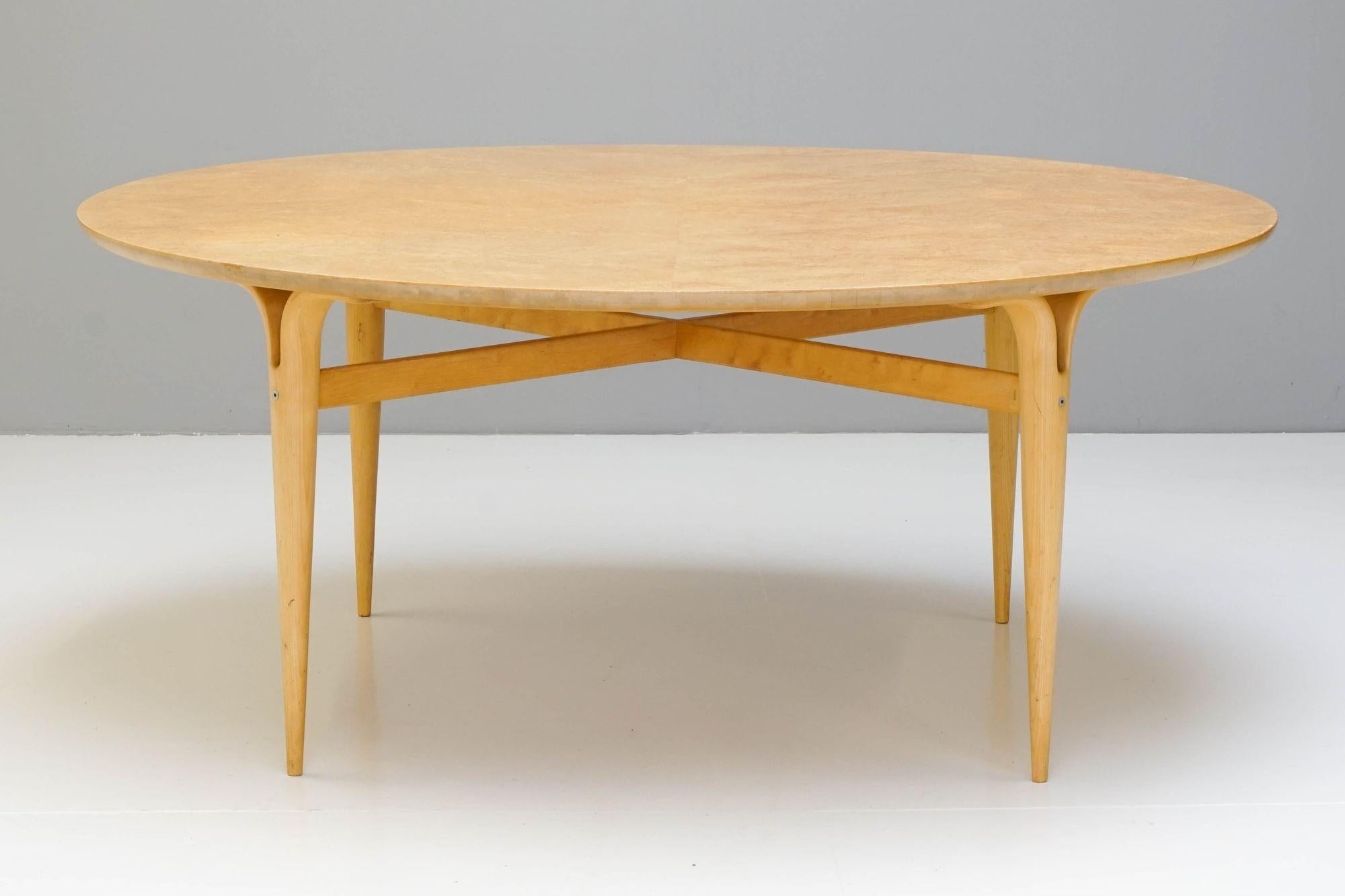 Mesa de Bruno Mathsson en Bueno estado para la venta en London, England