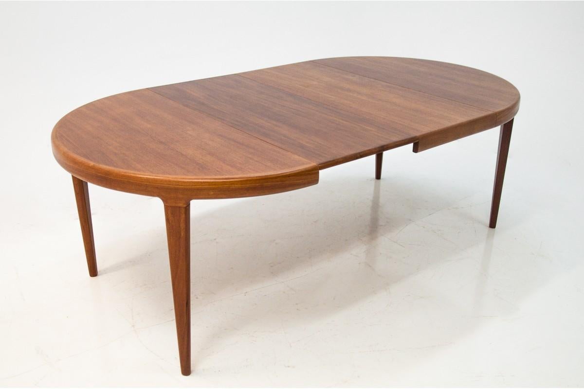 Scandinavian Modern Table by Johannes Andersen, Danish Design, 1960s after Renovation