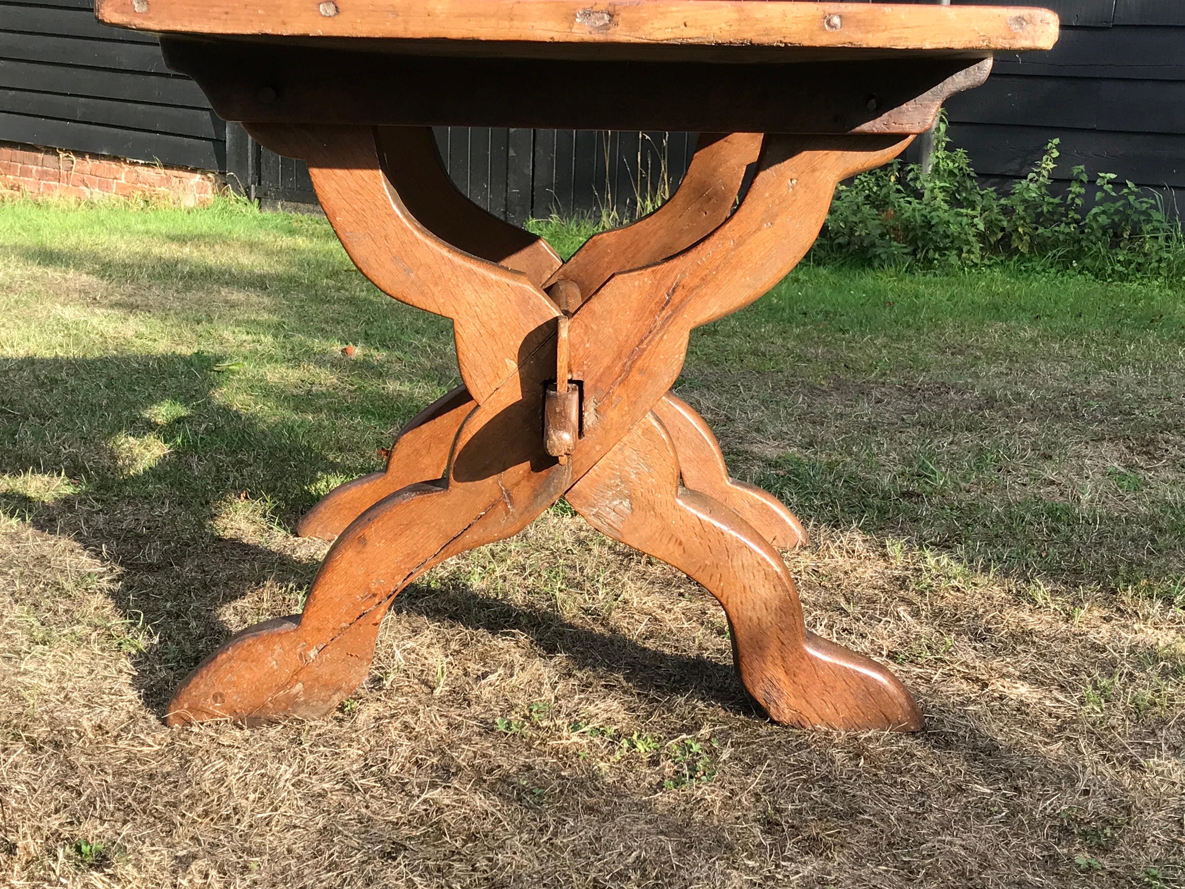 Table Centre Dining Library Dismantable X Trestles Oak Fruitwood In Good Condition For Sale In BUNGAY, SUFFOLK