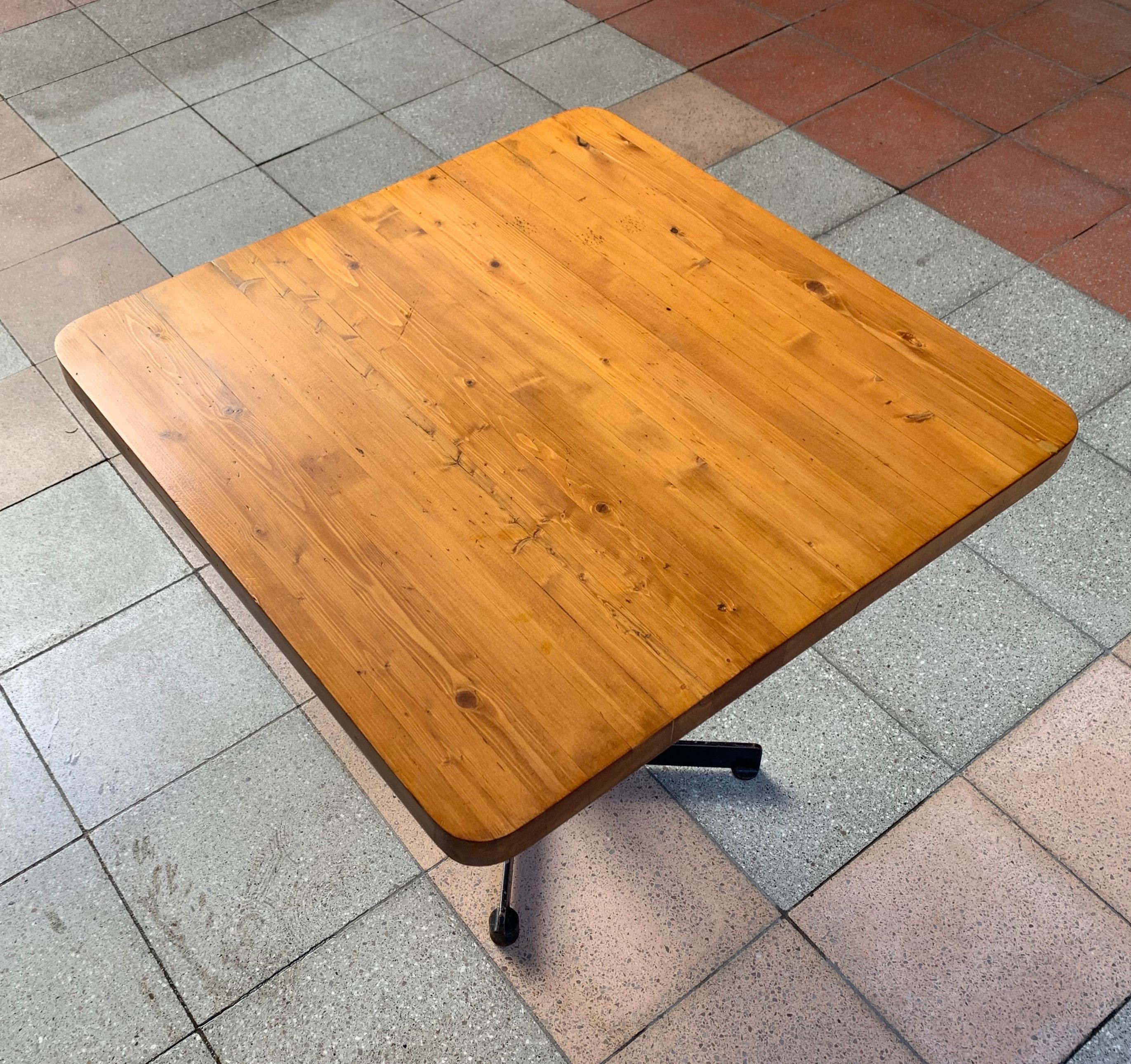 Table Charlotte Perriand, 1969 In Good Condition In Saint Ouen, FR