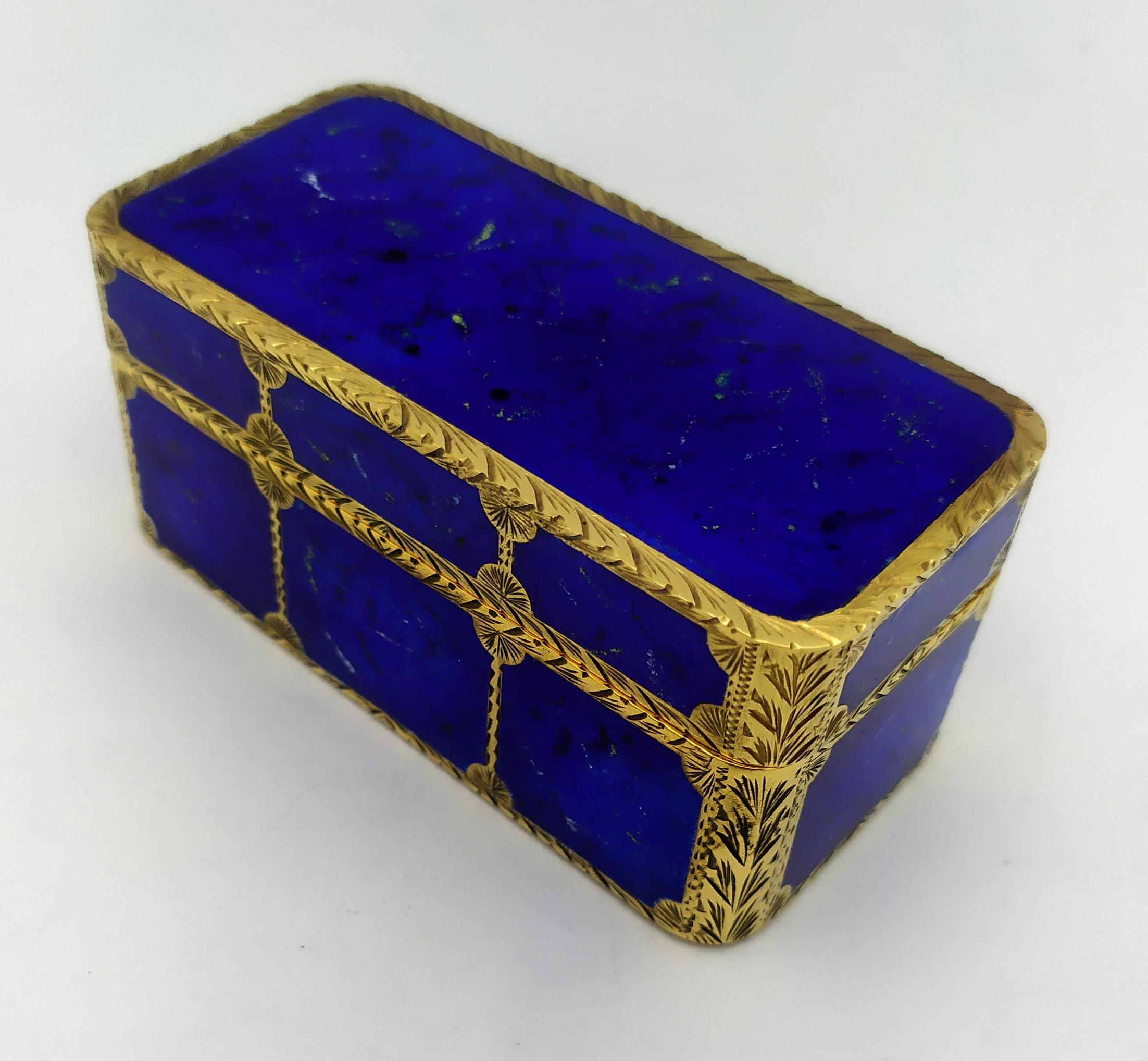 Late 20th Century Table Cigarette Box like lapis lazuli stone enamel on guilloche Salimbeni. For Sale