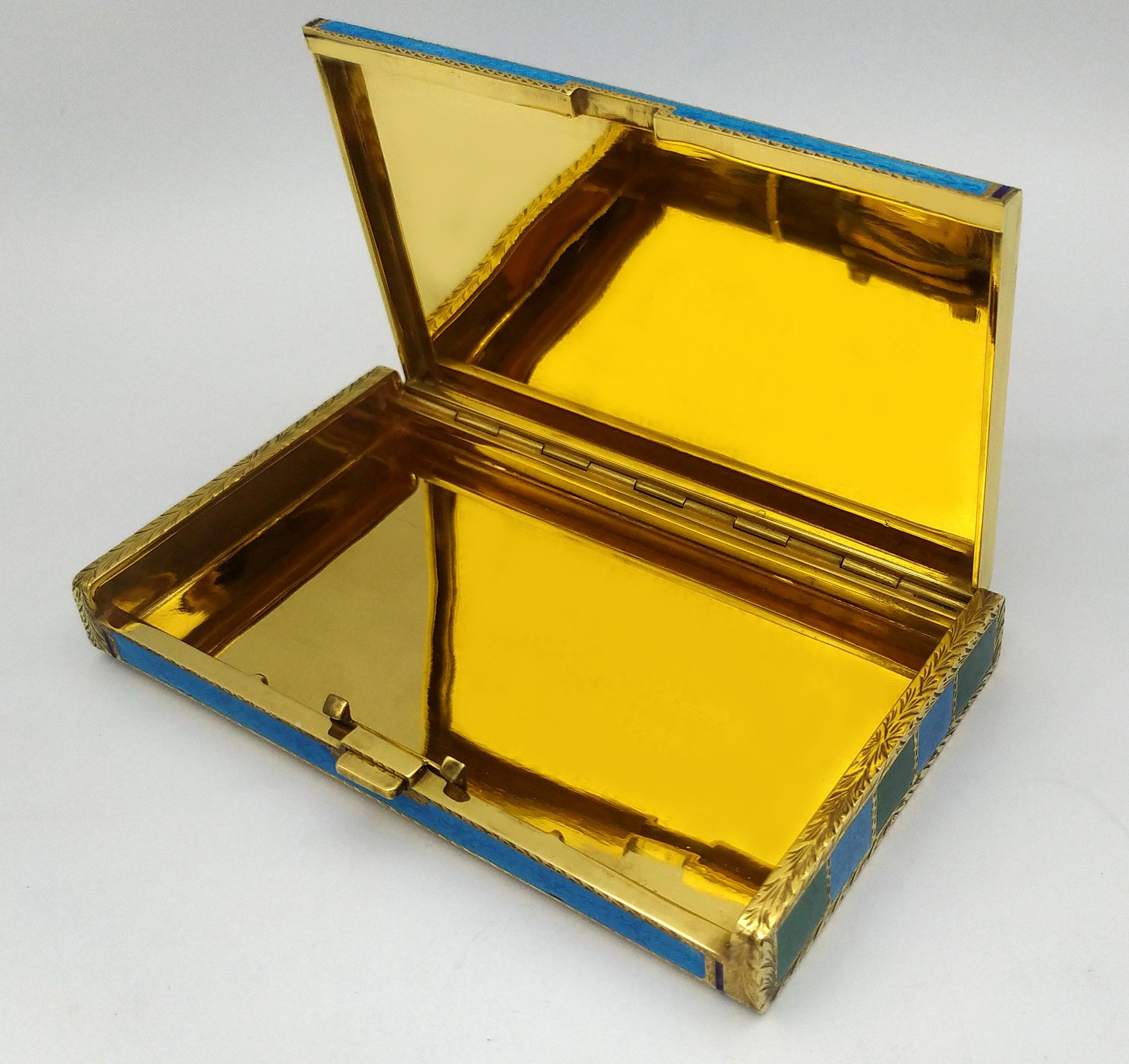 Or Boîte à cigarettes de table Argent Sterling Enamel two-tone striped guilloché Salimbeni. en vente