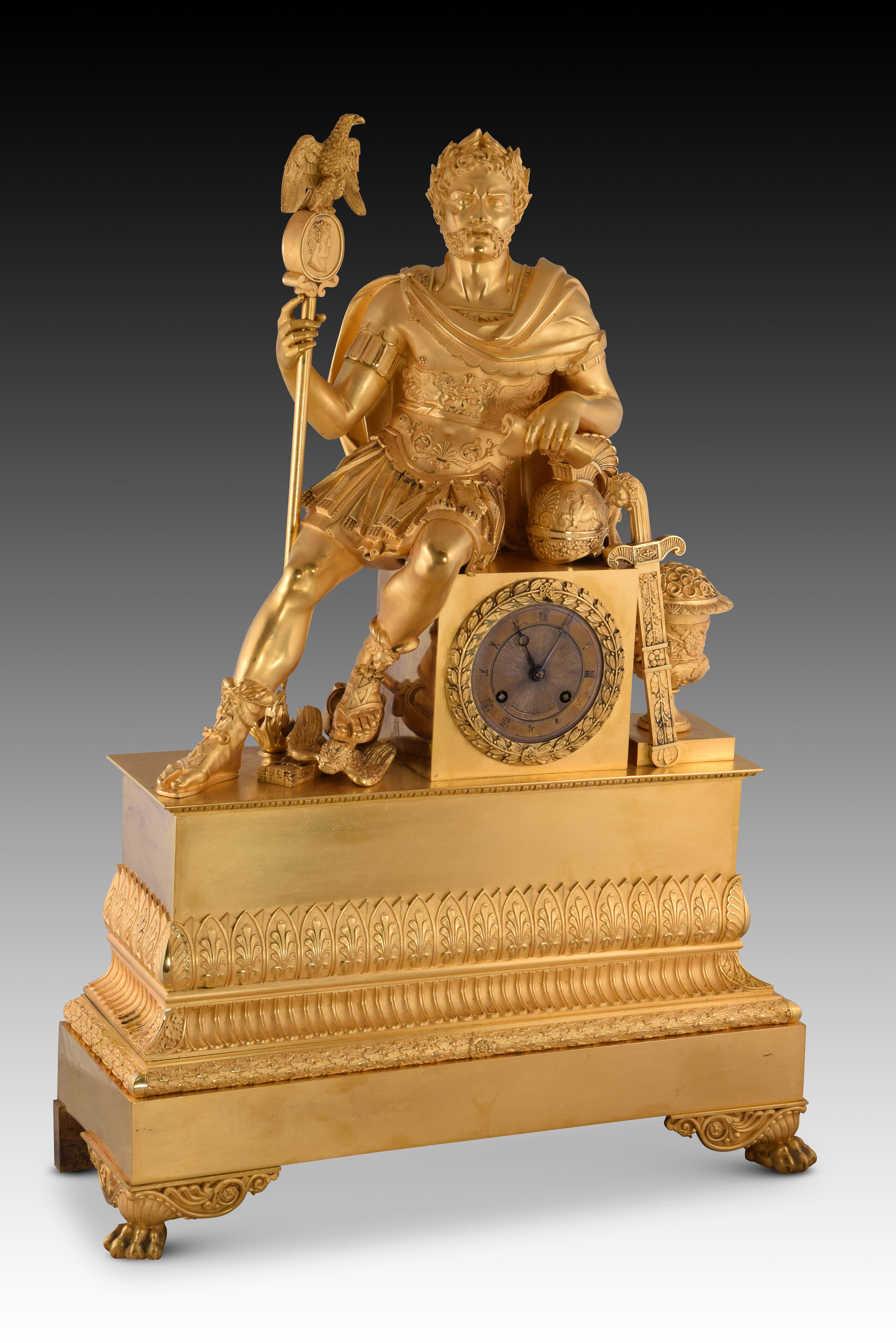 Reloj de mesa, Aníbal Barca. Bronce ormolu, metal. Francia, siglo XIX.
Reloj de sobremesa con maquinaria de París y caja de bronce dorado al mercurio. de bronce dorado al mercurio, con base rectangular sobre cuatro base rectangular sobre cuatro