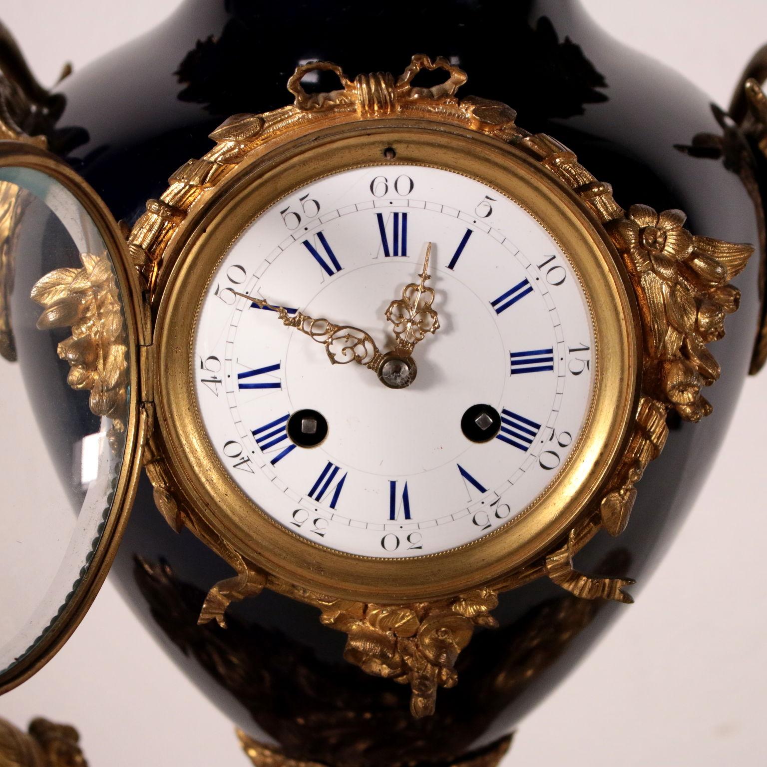 Other Table Clock Gilded Bronze, France, 19th Century