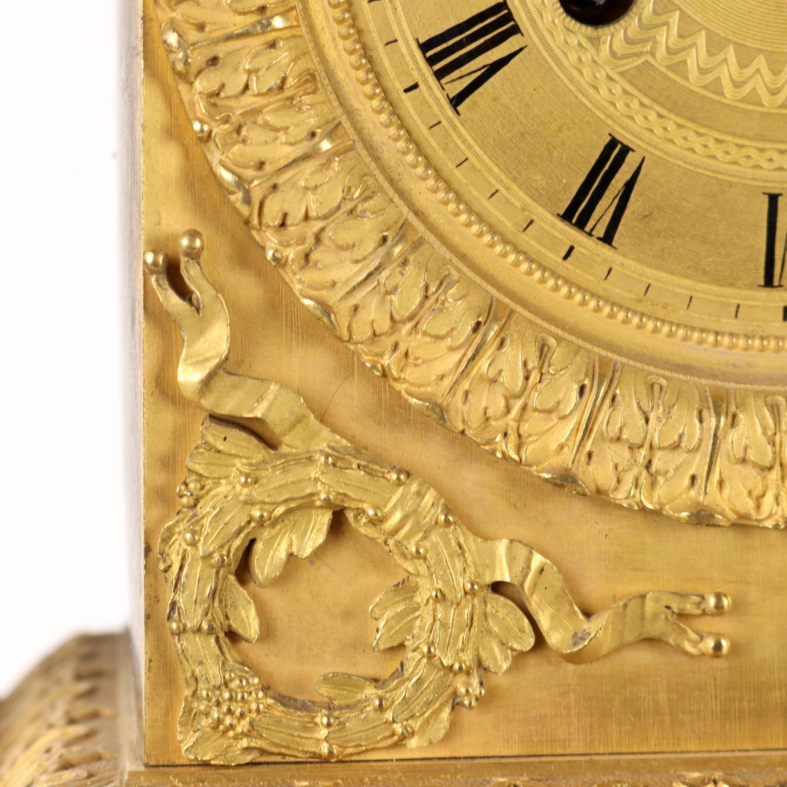 Table Clock in Gilded Bronze, France, First Half of the 19th Century For Sale 1