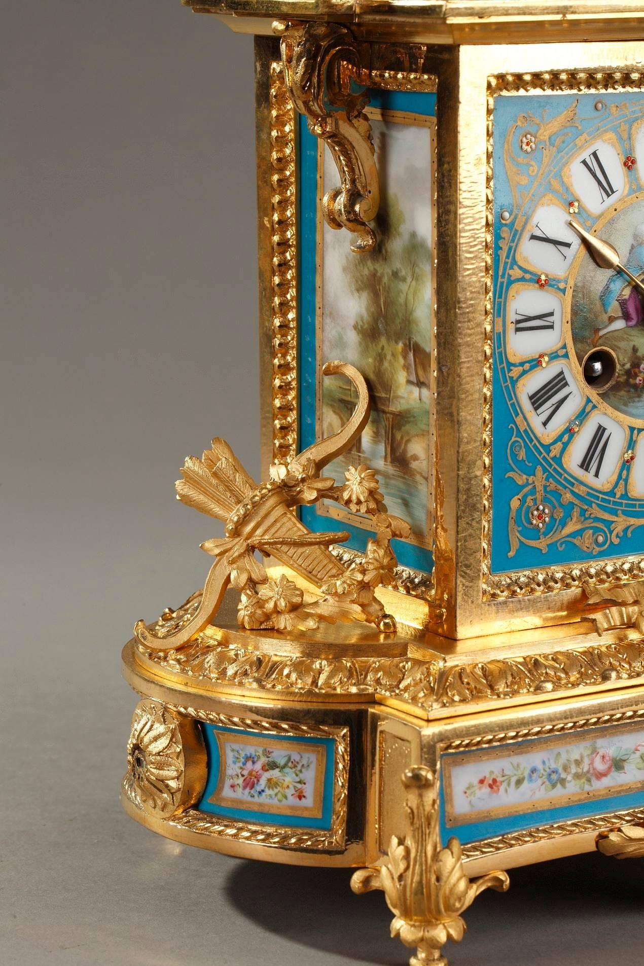 Table Clock in Ormolu and Porcelain with Galant Scenes 2