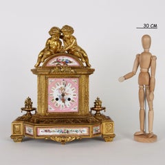 Table Clock Porcelain France XIX Century