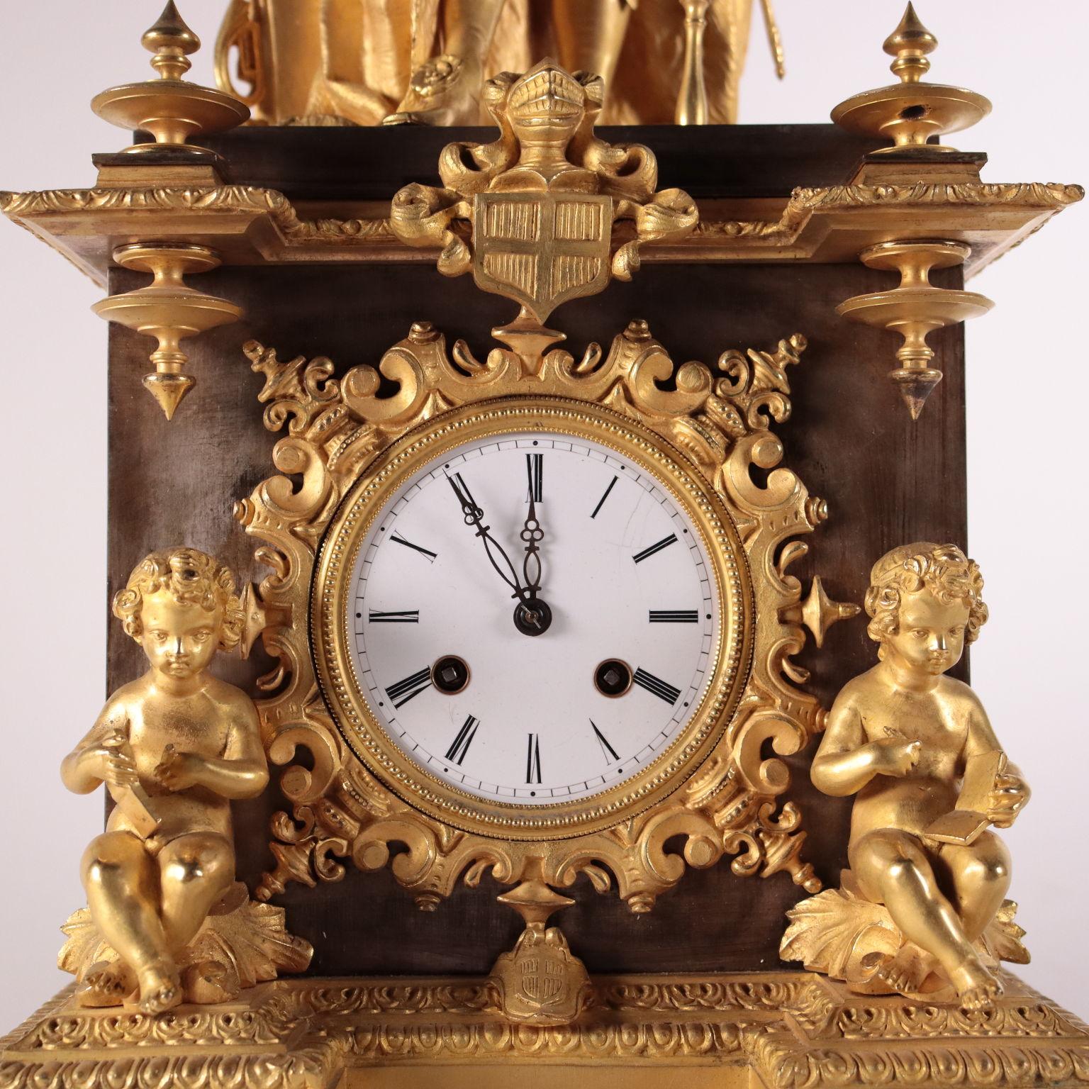 Table Clock with the Figure of an Emperor, XIXth Century 2