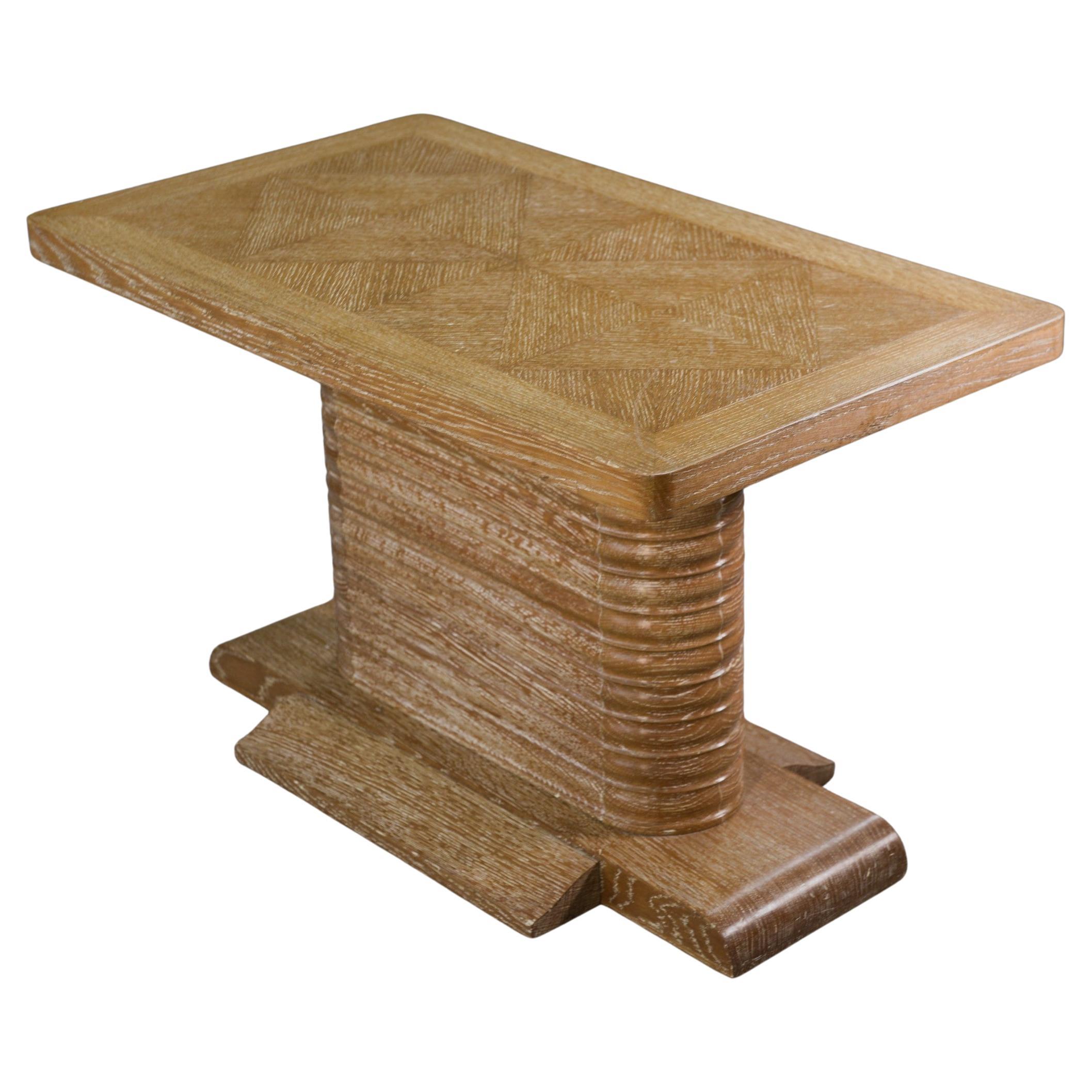 Table d'appoint en chêne massif attribué à Gaston Poisson 1960's en vente