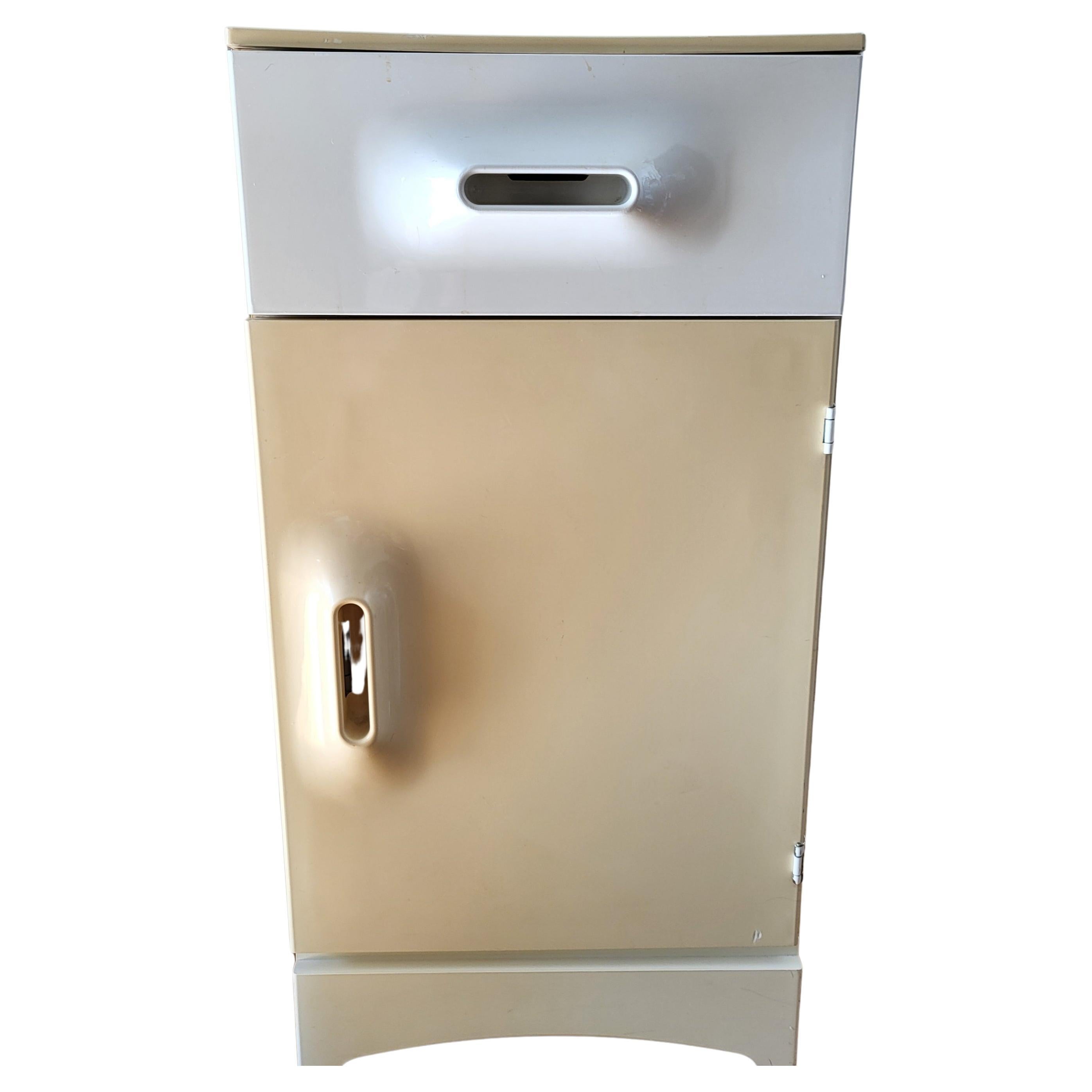meuble prisunic vintage