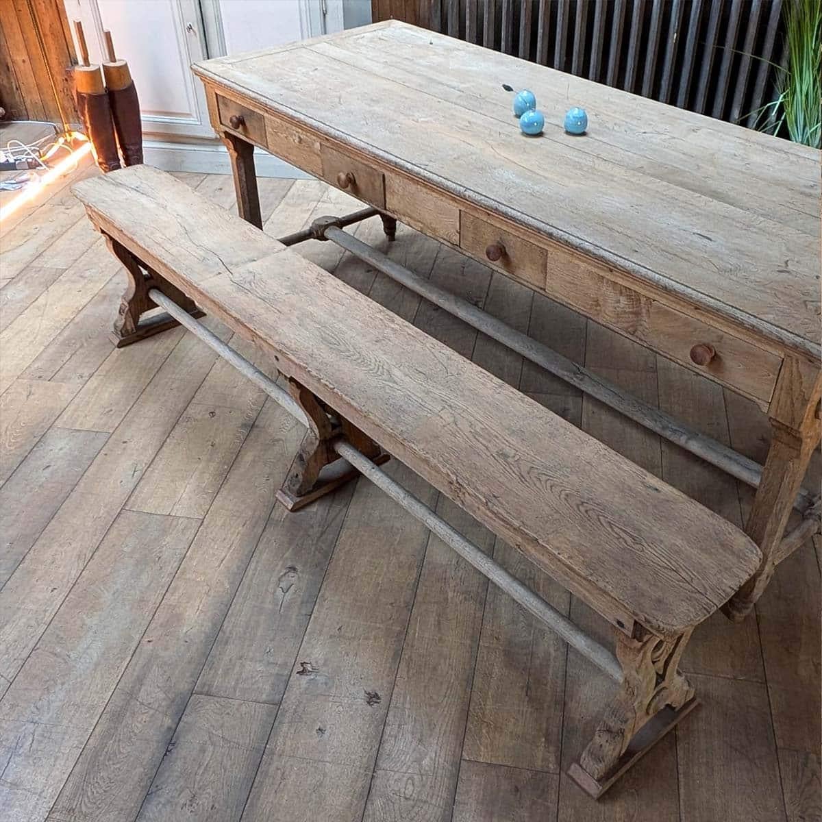 Late 19th Century Convent table with its pair of benches For Sale