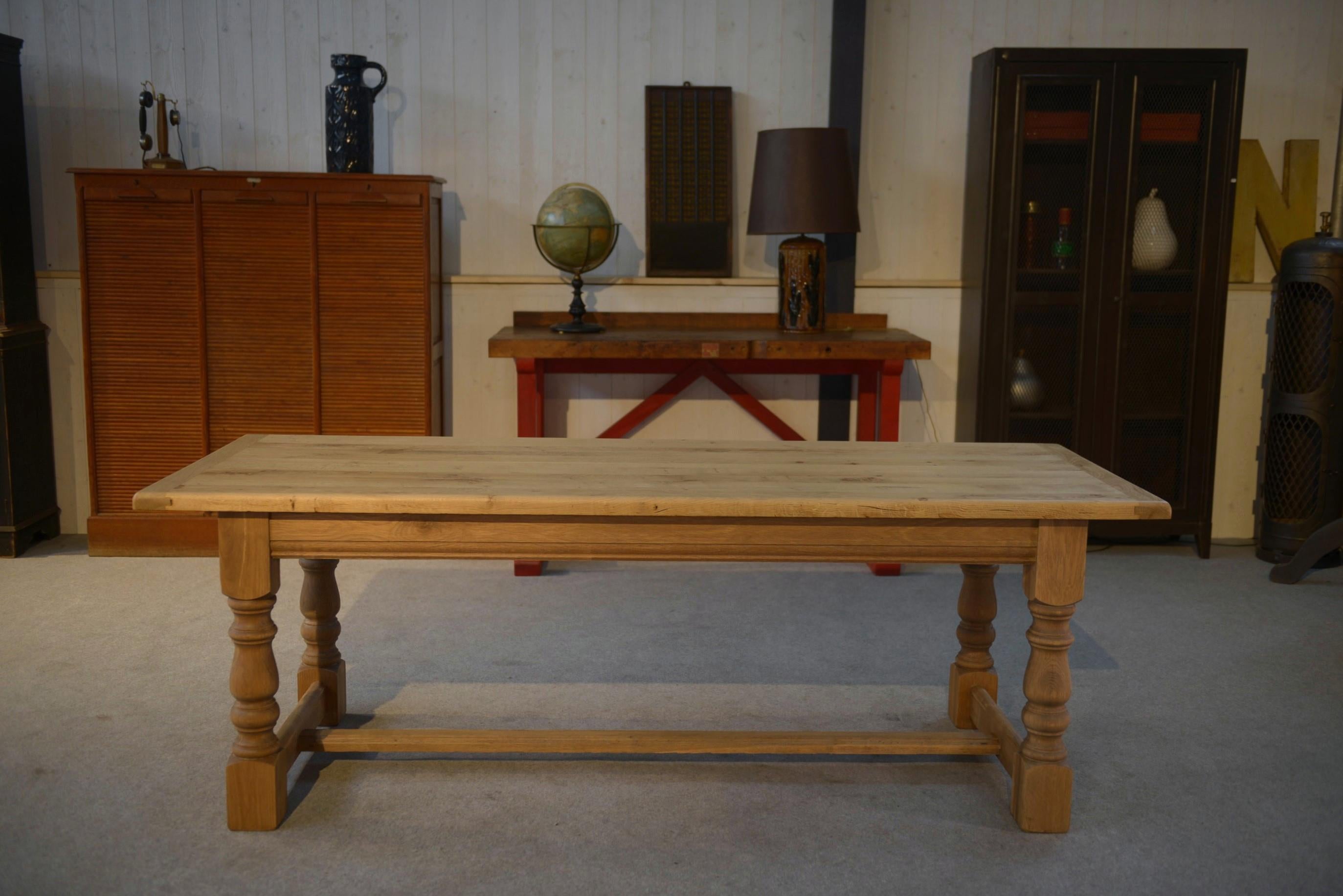 Table de ferme en chêne massif 1950's Francés en venta
