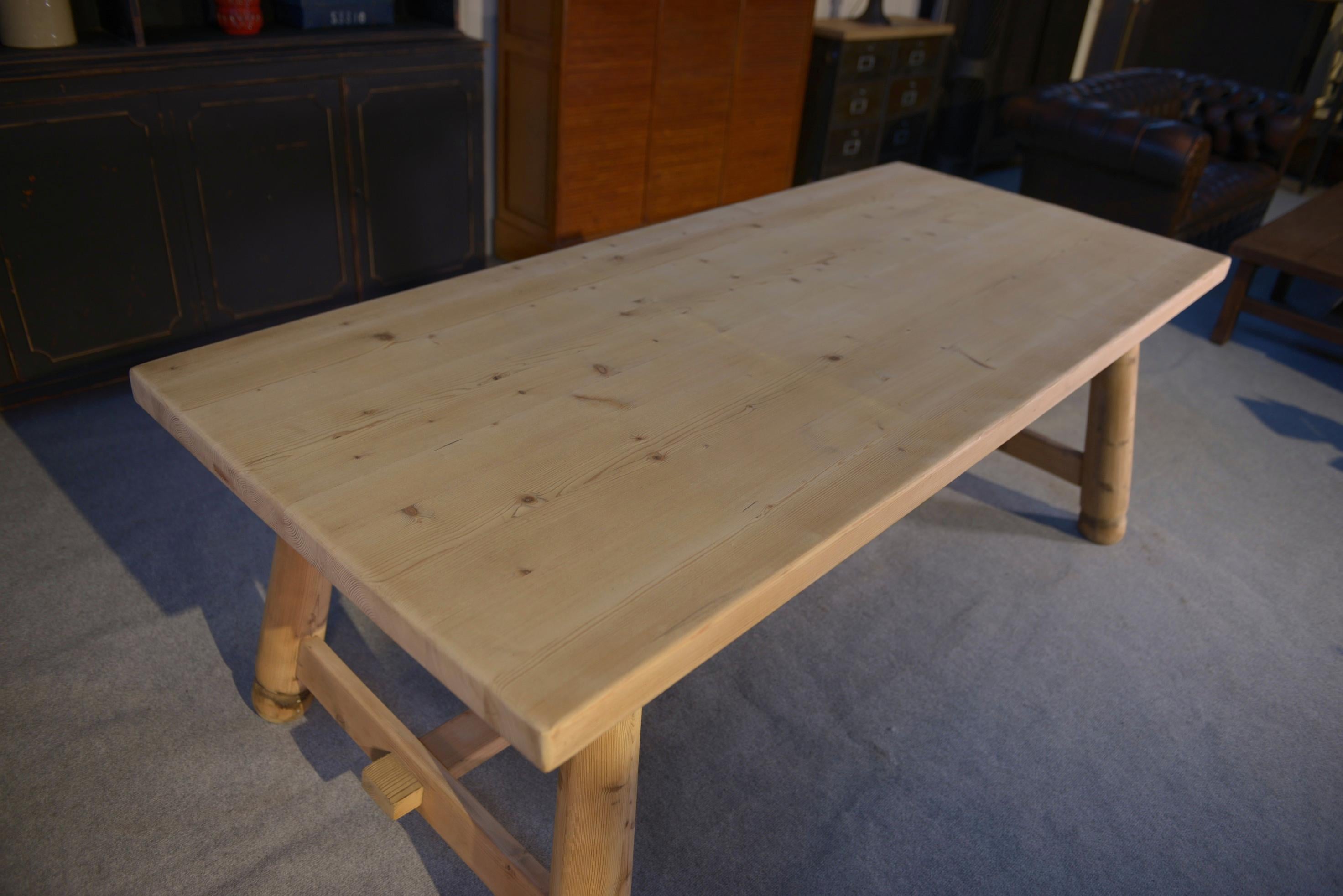 Table de ferme en pin brut brutaliste Georges Robert 1960's For Sale 1