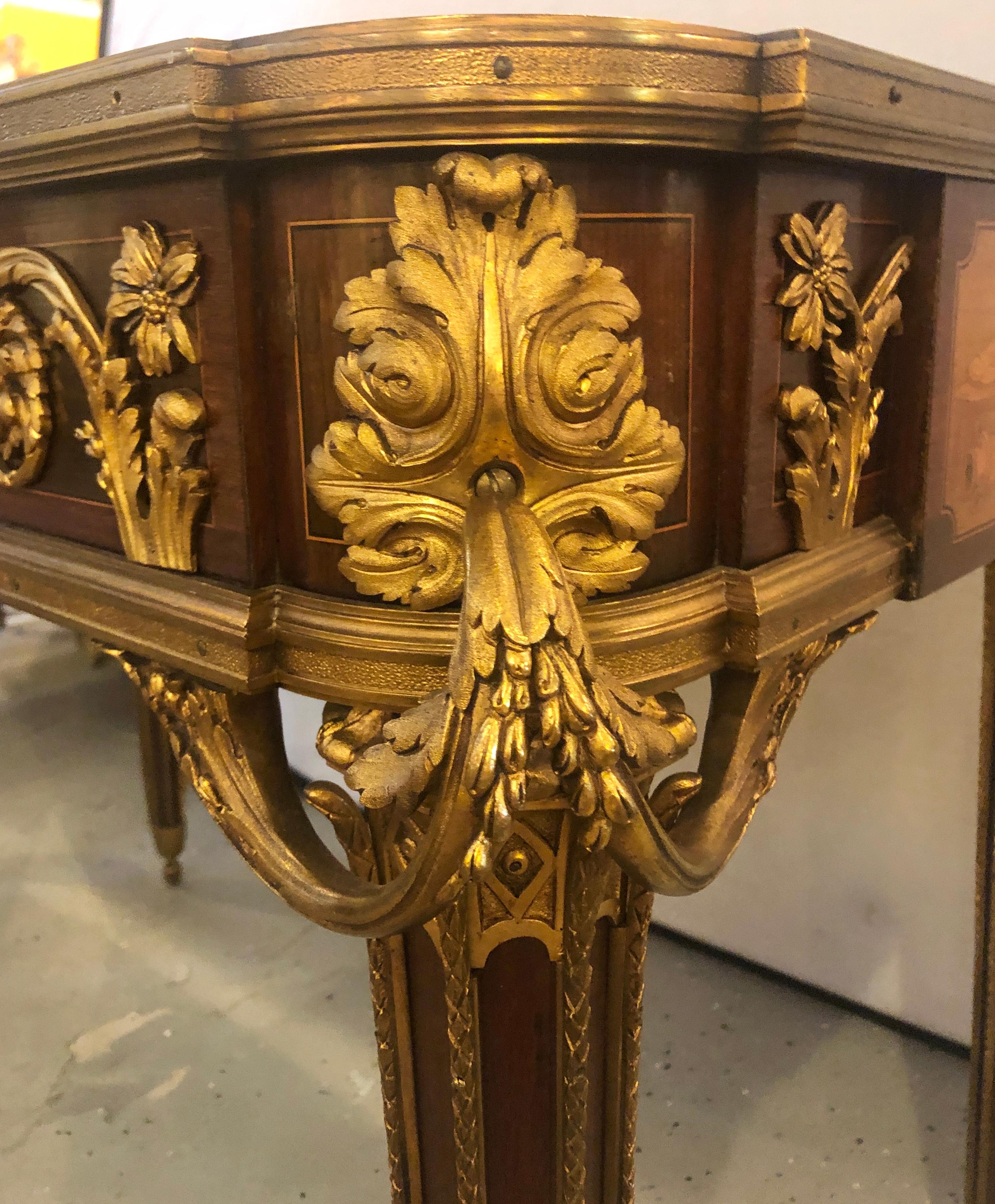 François Linke, Louis XV, Seltener Schreibtisch, Brown Intarsien, Bronze, Sothebys NYC Prov. im Angebot 3