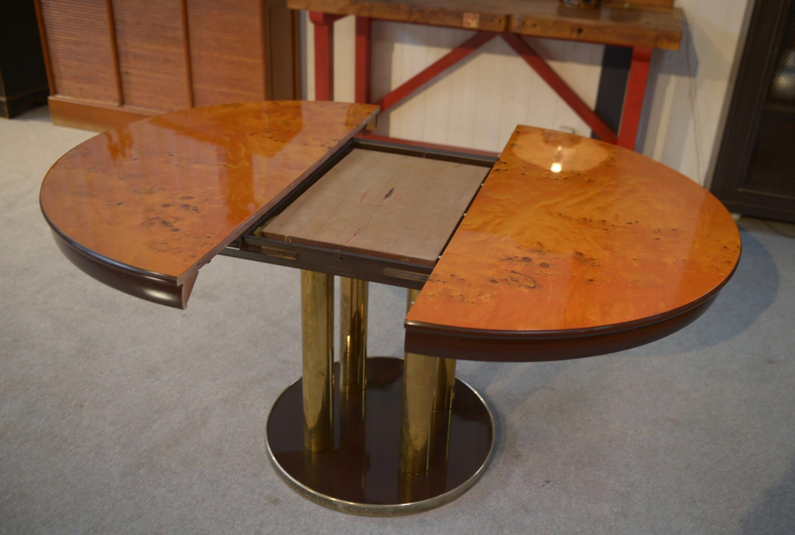 Tavolo design en plaquage de loupe d'Orme par Ramaioli Pesaro 1970's In condizioni buone in vendita a TOURCOING, FR